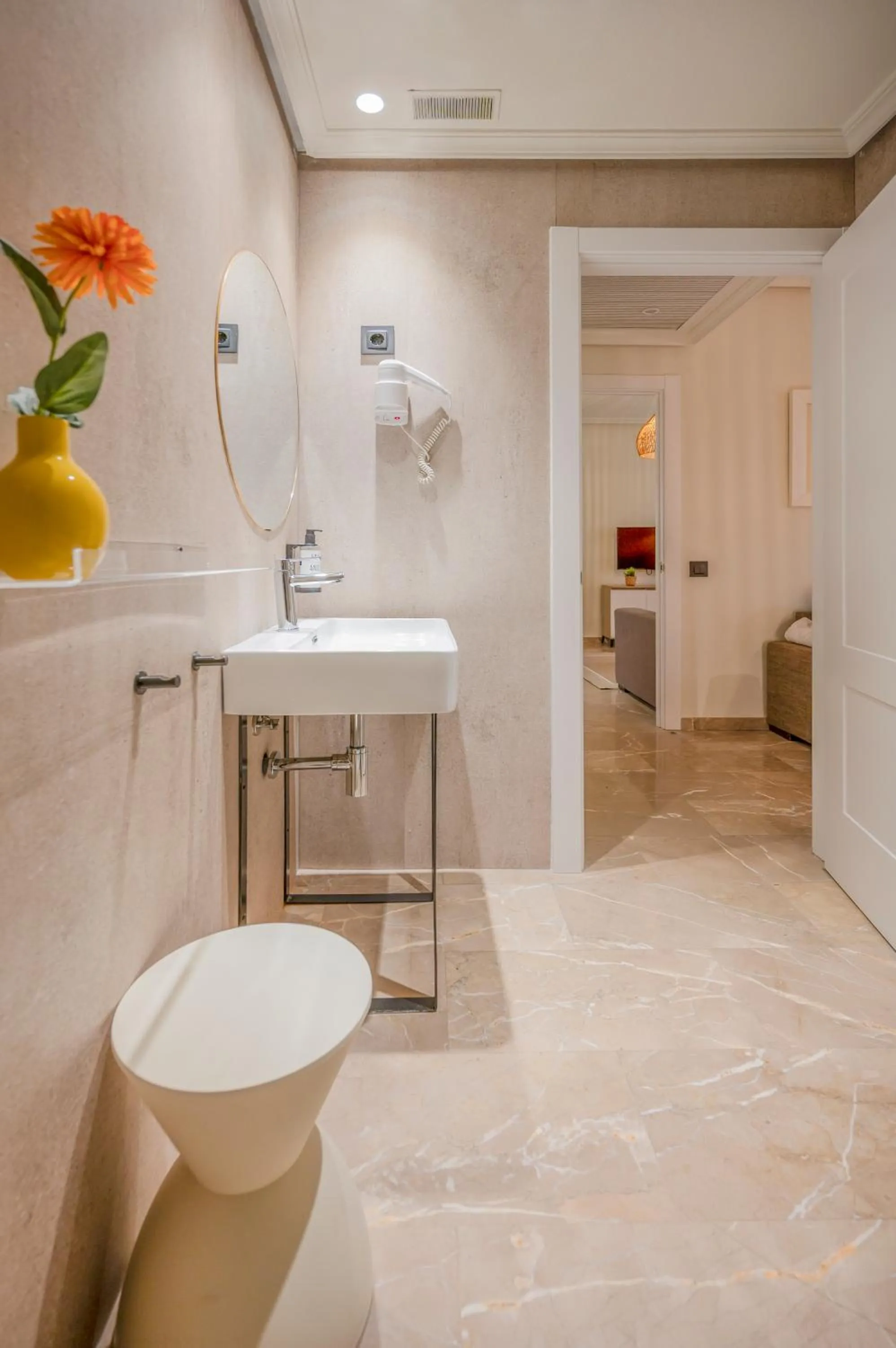 Bathroom in Apartamentos G3 Galeon