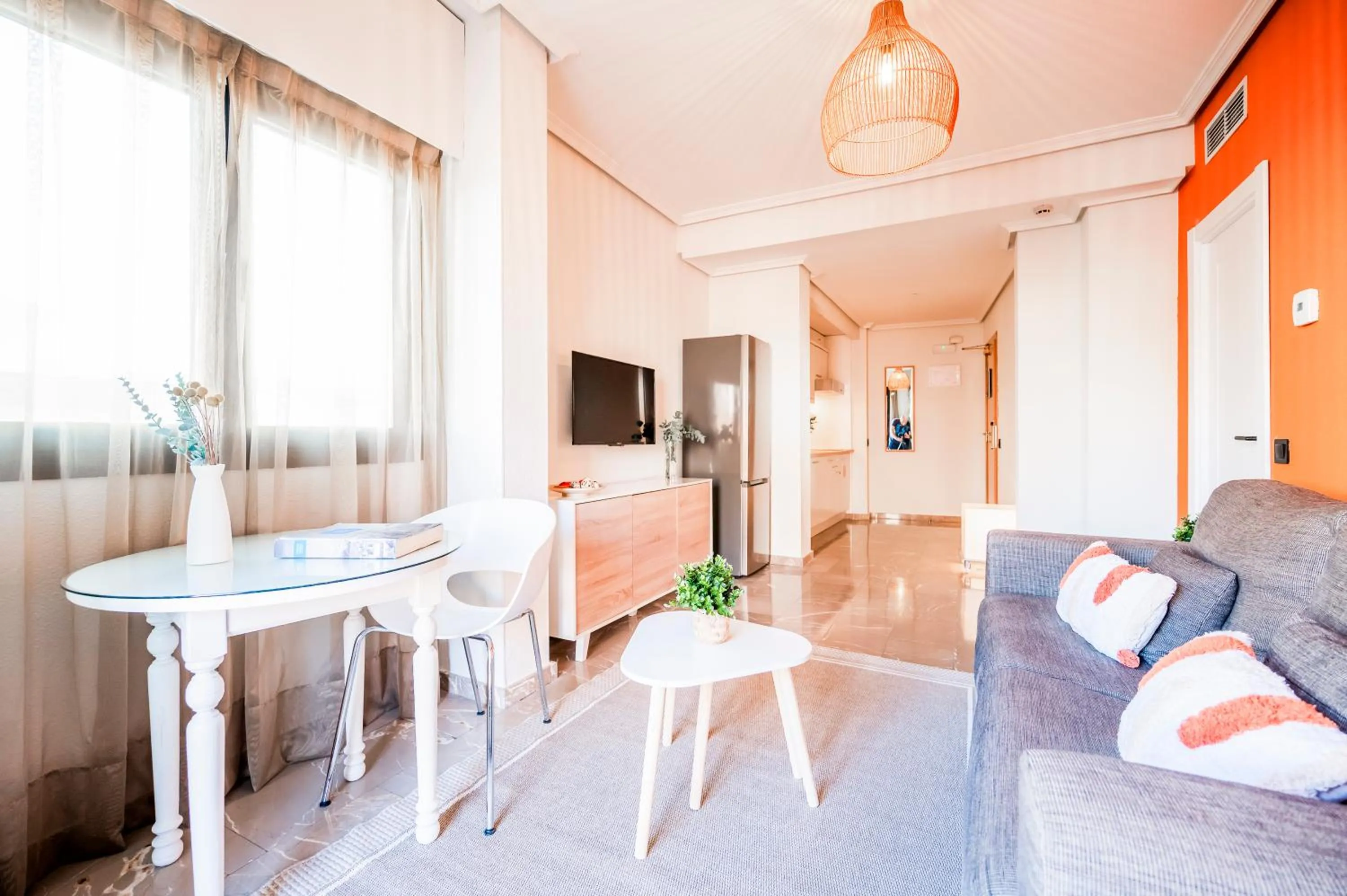 TV and multimedia in Apartamentos G3 Galeon