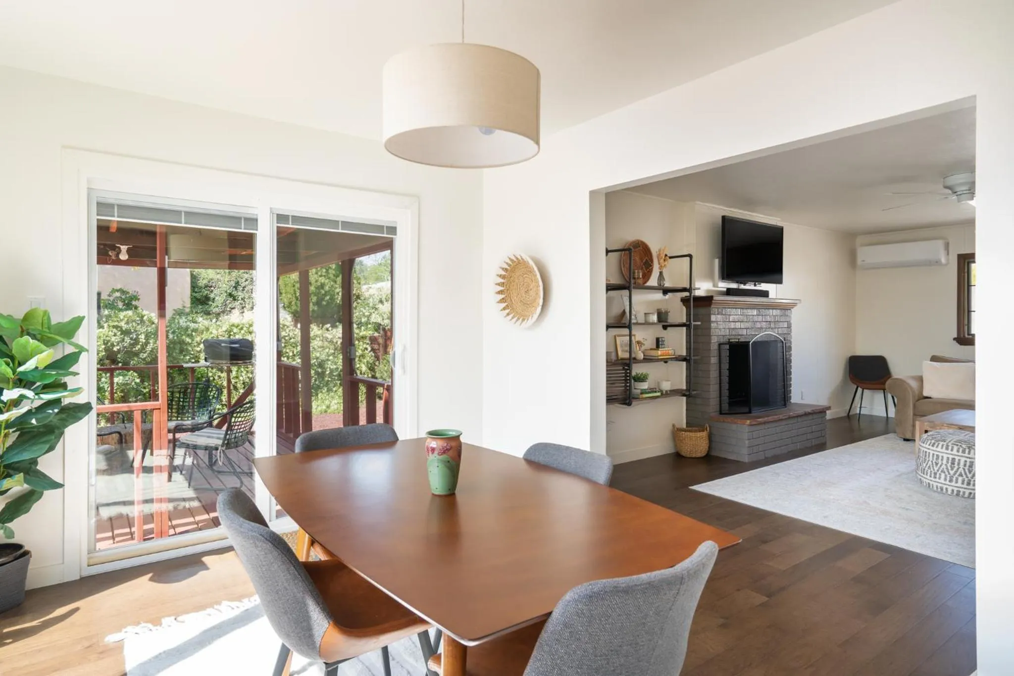 Property building in Casa Solana Cottage