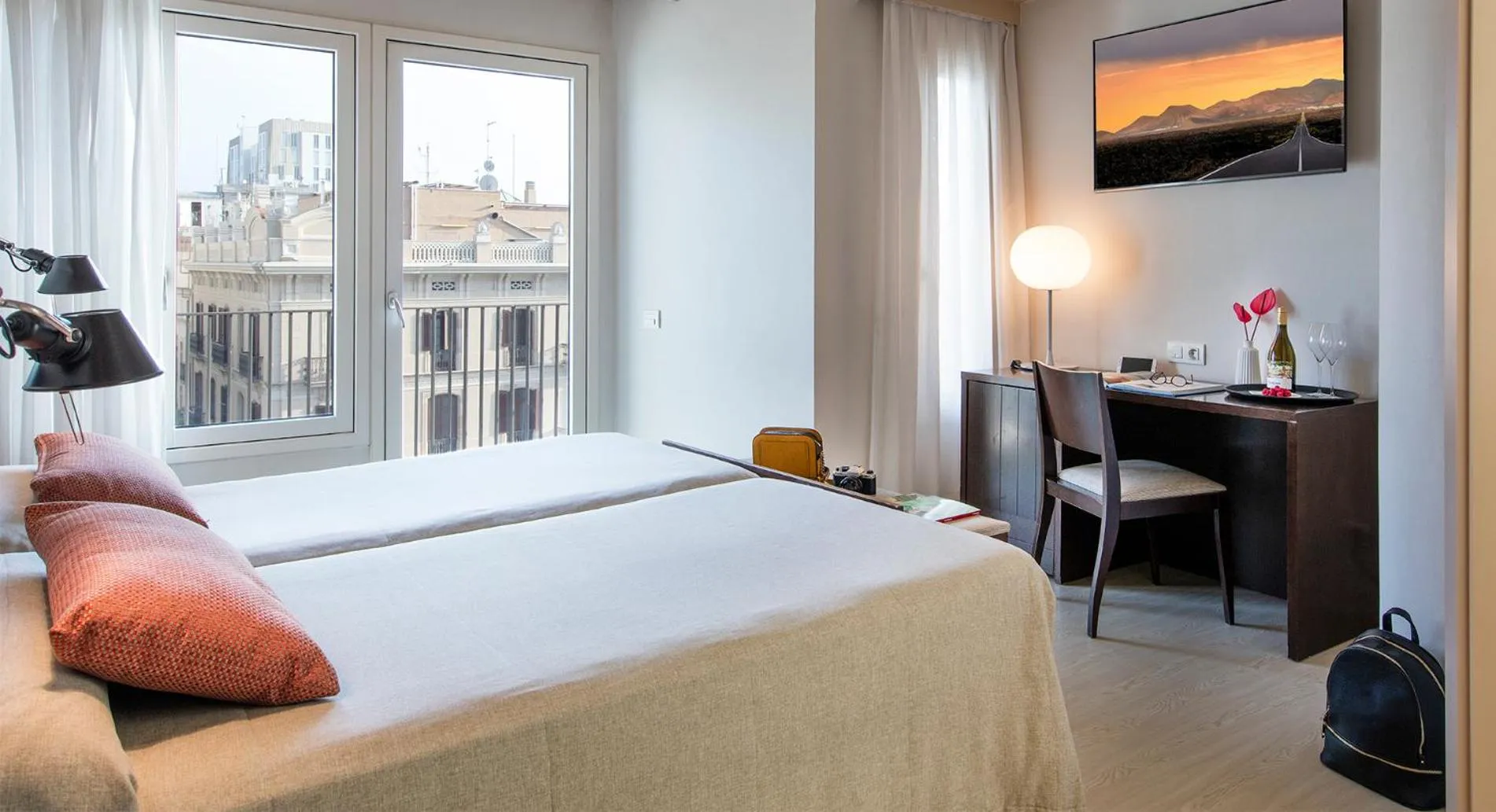 Photo of the whole room, Bed in Park Hotel