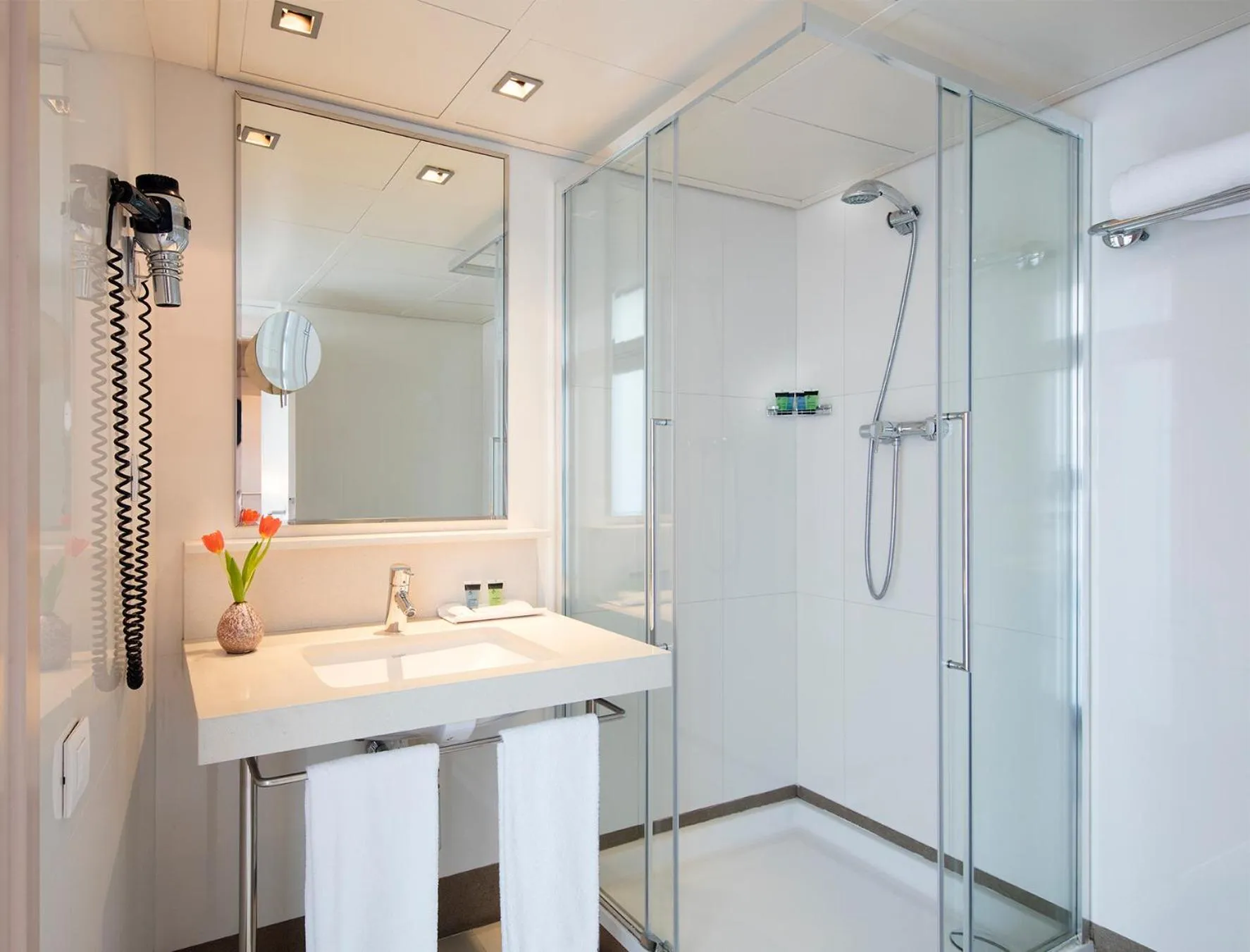 Bathroom in Park Hotel