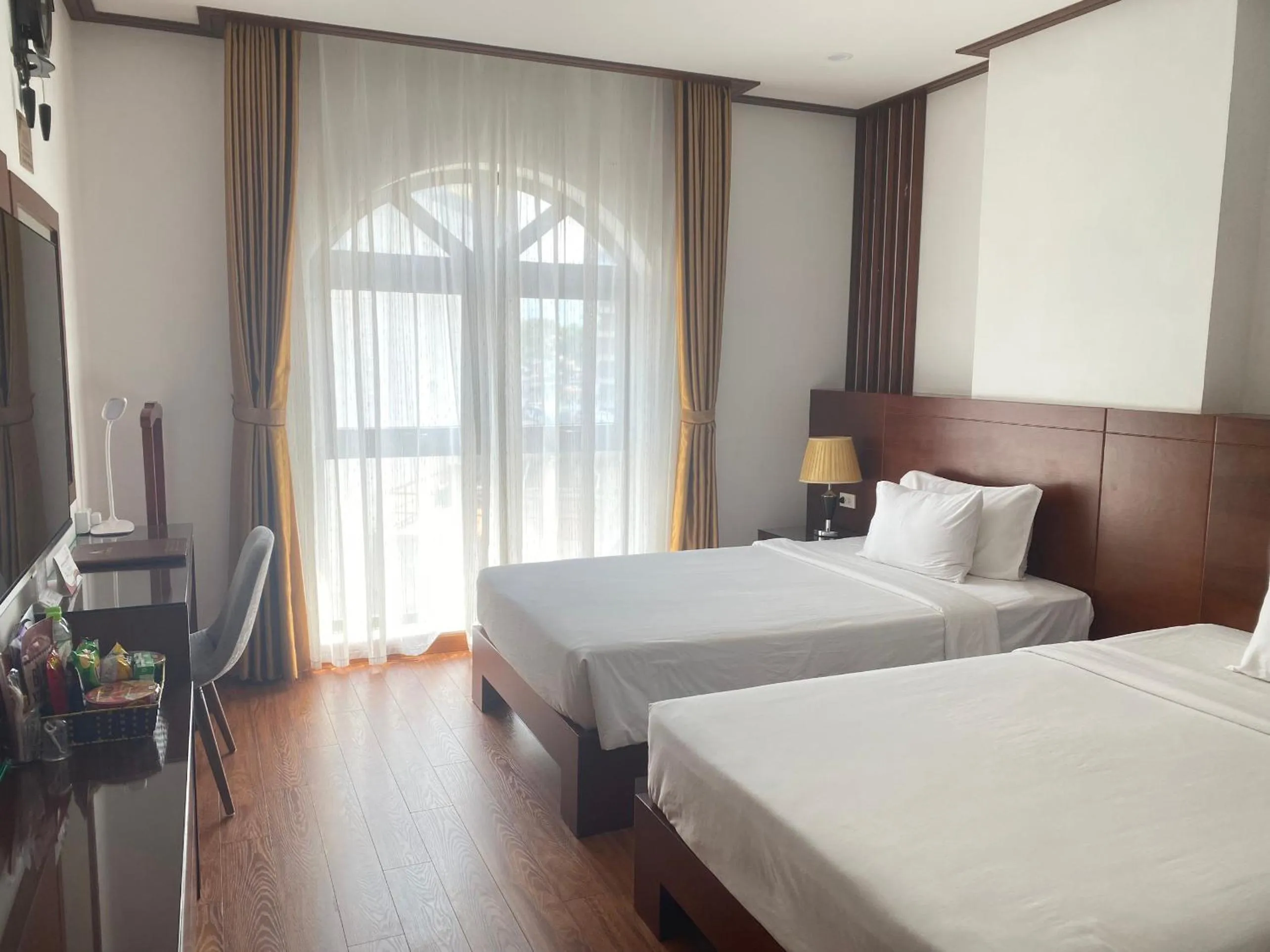 Photo of the whole room, Bed in A25 Hotel - Bãi Cháy Hạ Long