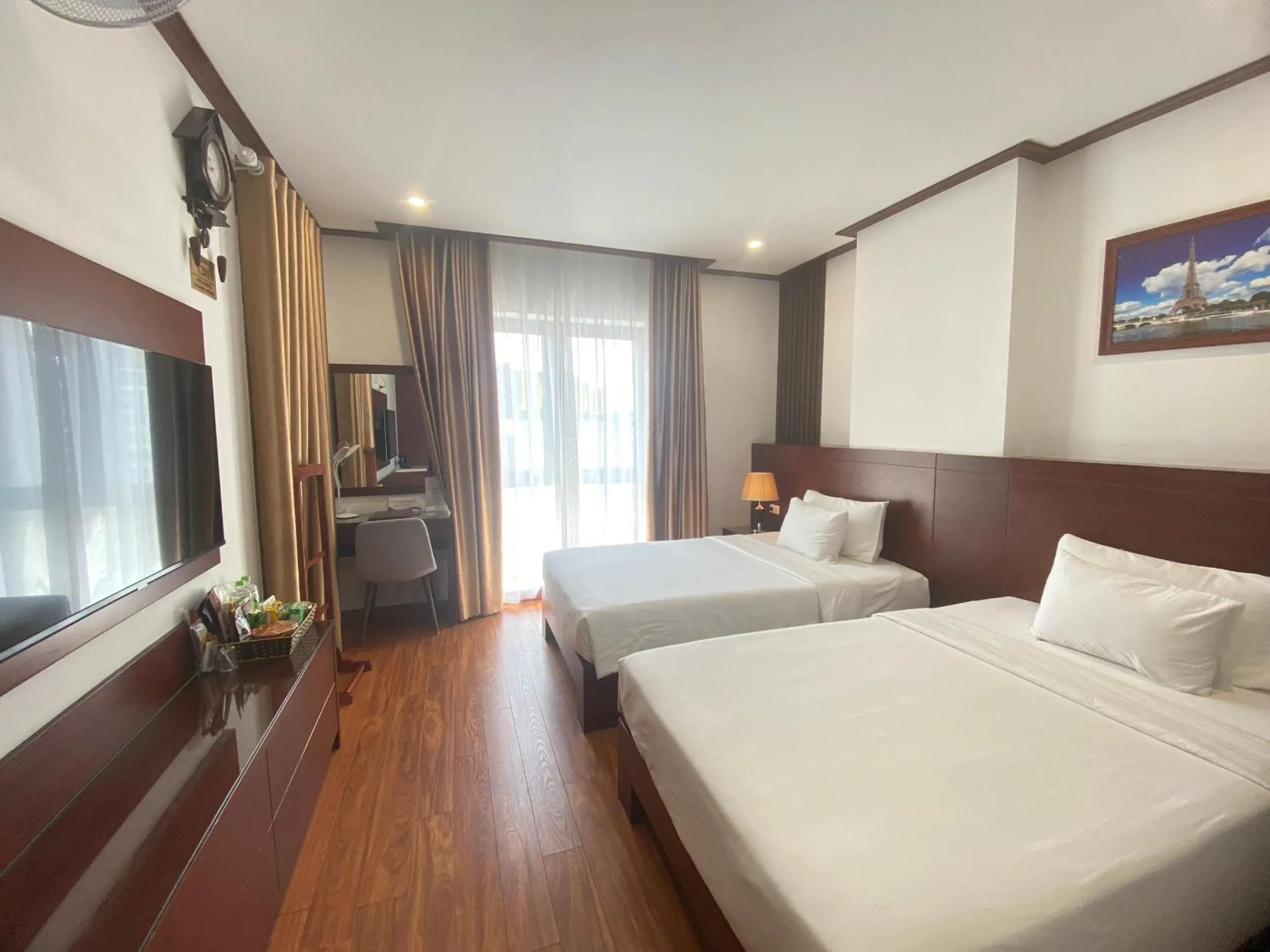 Bed in A25 Hotel - Bãi Cháy Hạ Long
