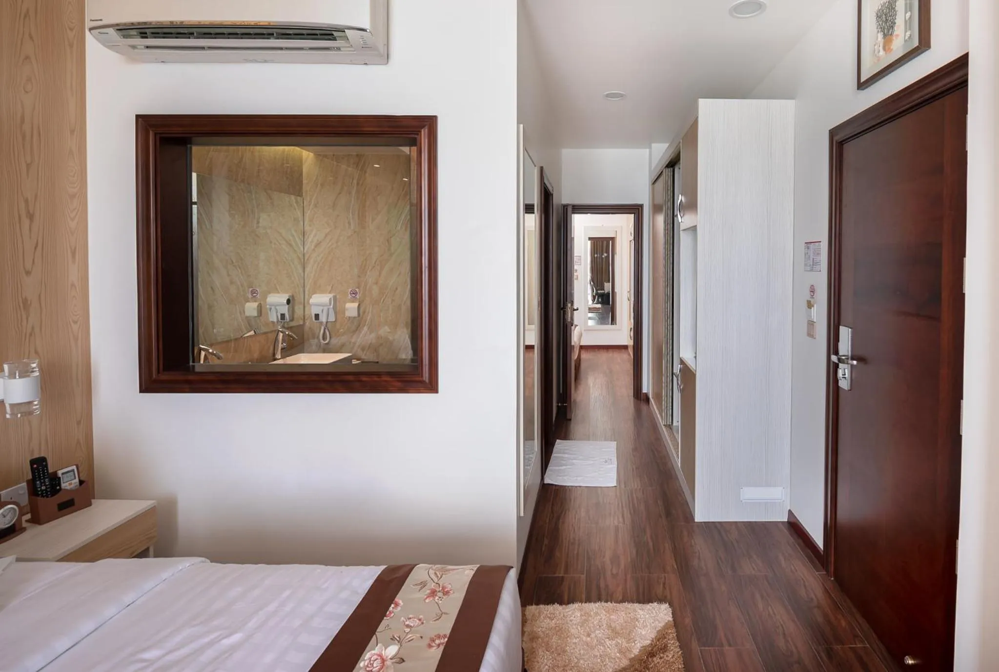 Photo of the whole room, Bed in Summer Beach Maldives