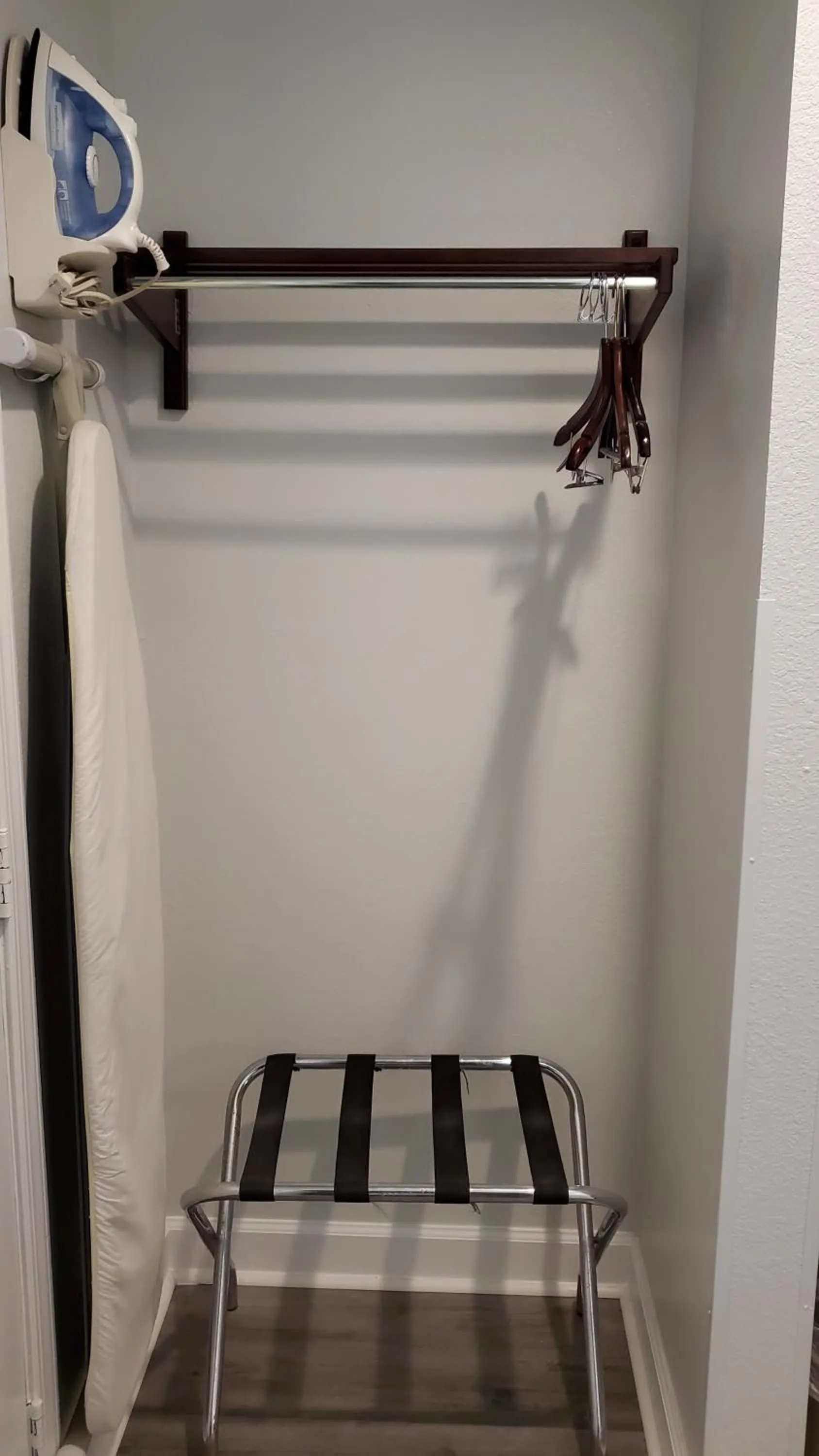 furniture in Stonewood Inn & Suites of Carrollton - Smithfield