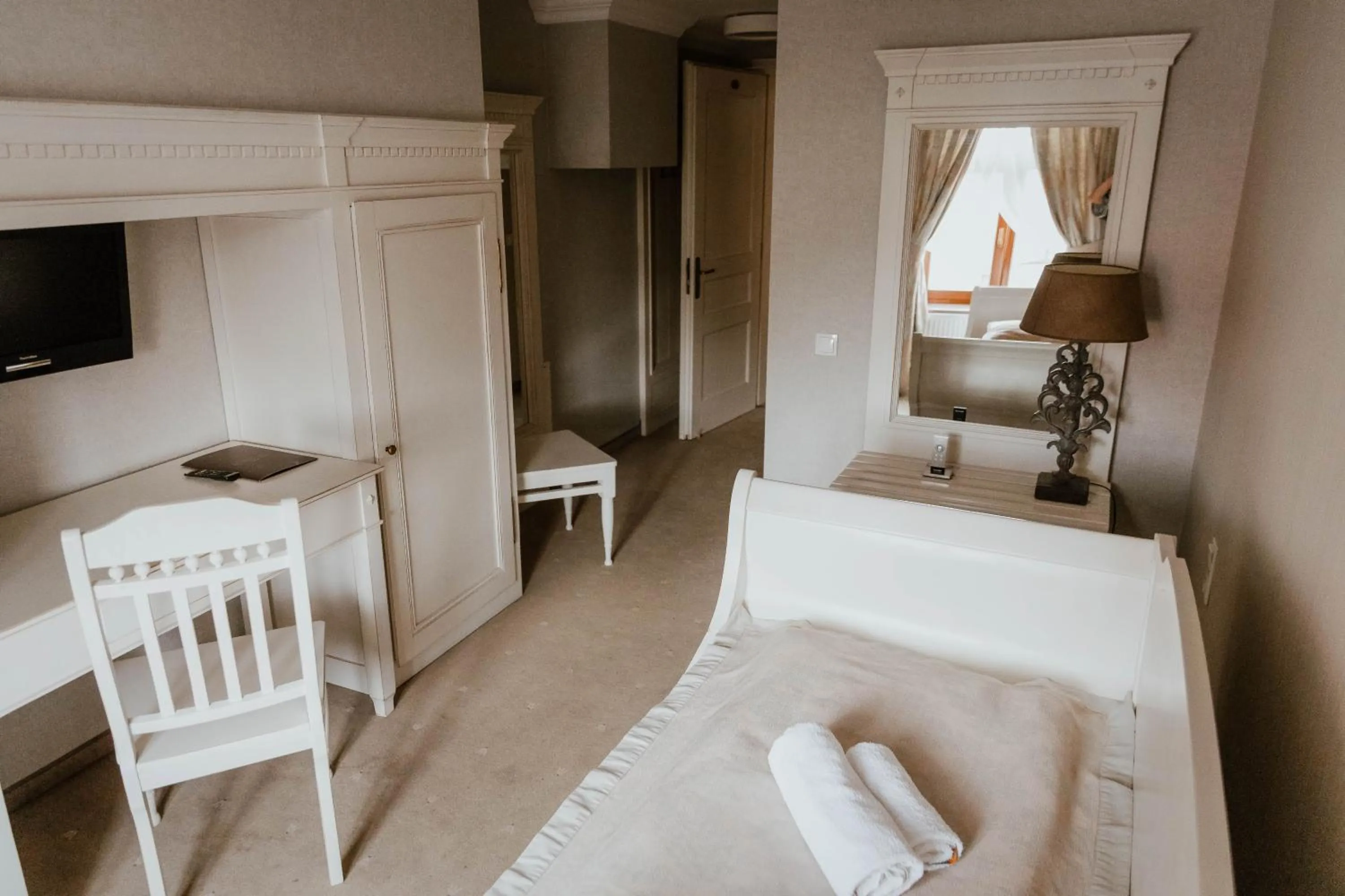 Photo of the whole room in Hotel Adler