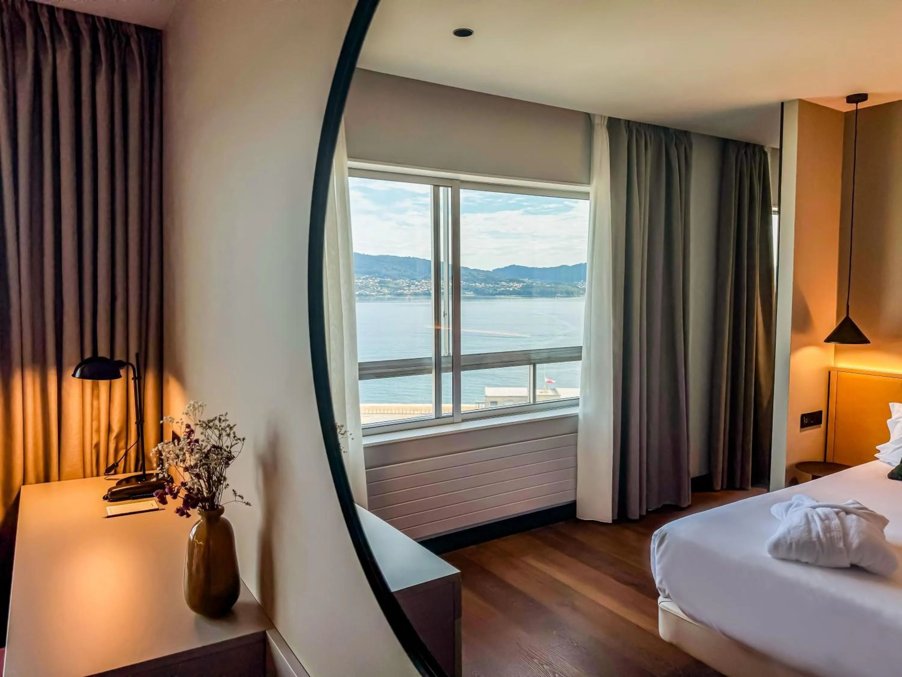 Photo of the whole room, Bed in Hotel Bahía de Vigo