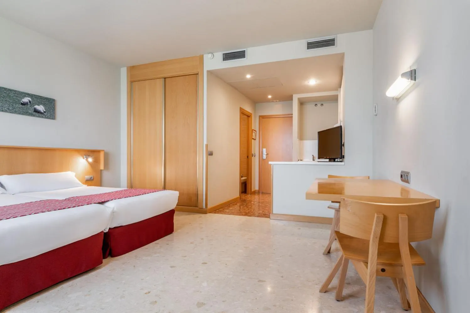 TV and multimedia, Bed in Aparthotel Exe Campus San Mamés