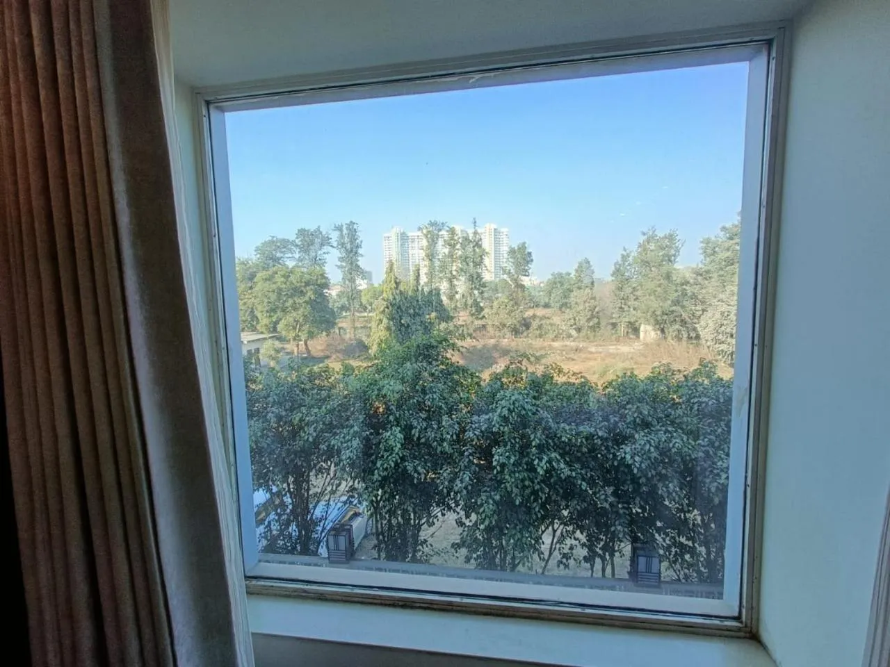 Day in Udman Hotel at 18km from IGI Airport, By Ferns N Petals, Chattarpur, Delhi