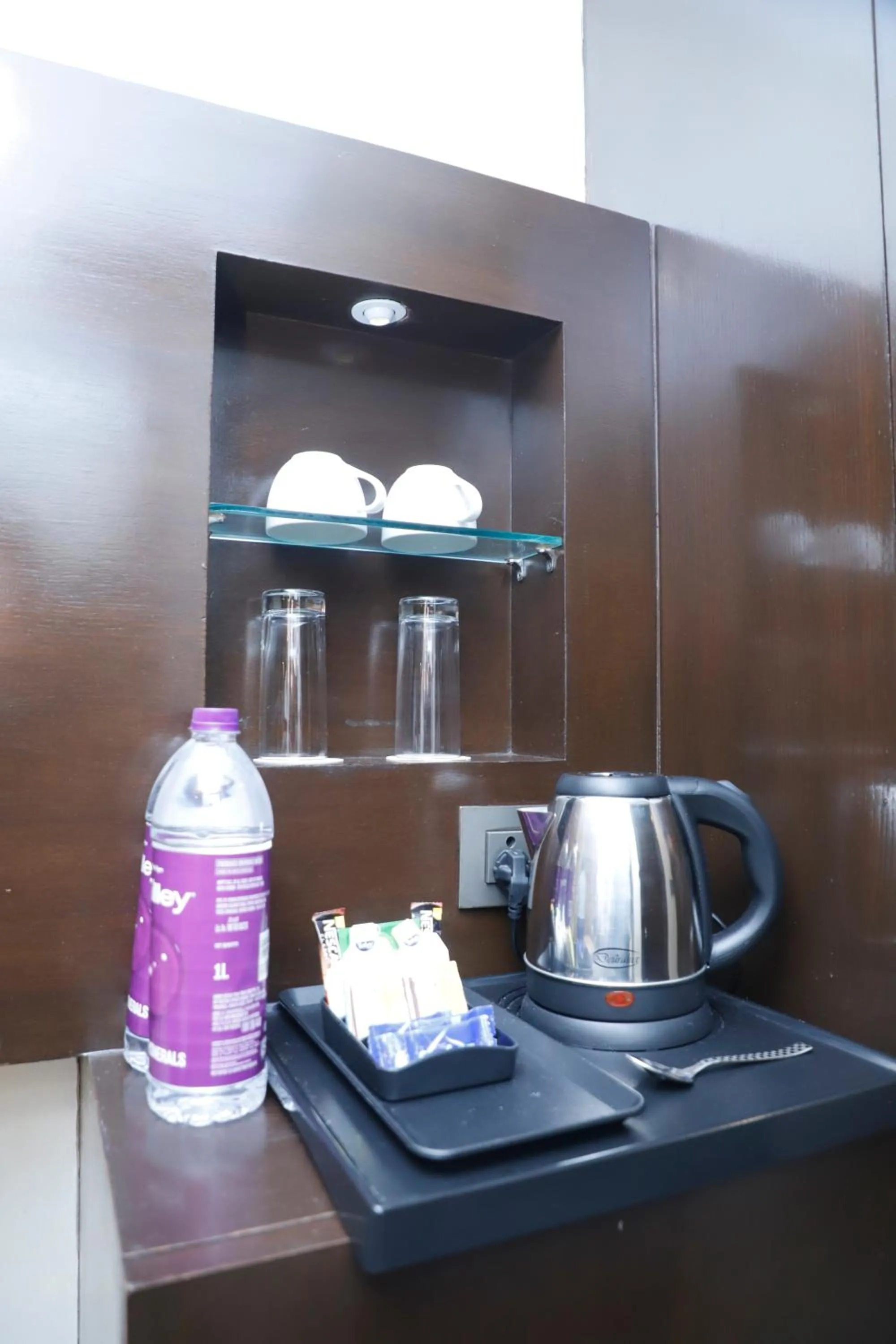 Coffee/tea facilities in Udman Hotel at 18km from IGI Airport, By Ferns N Petals, Chattarpur, Delhi