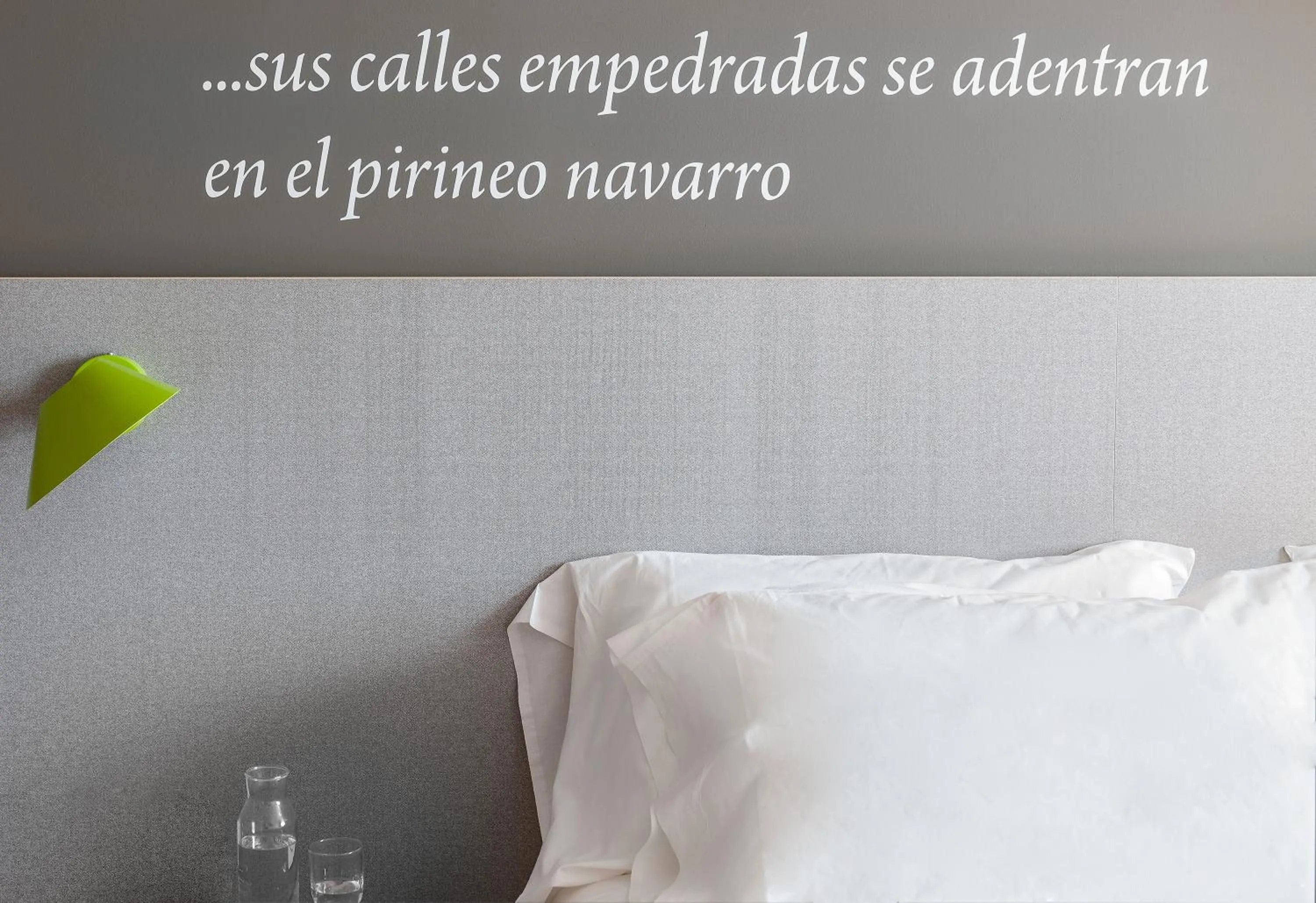 Bedroom, Bed in ibis Styles Pamplona Noain