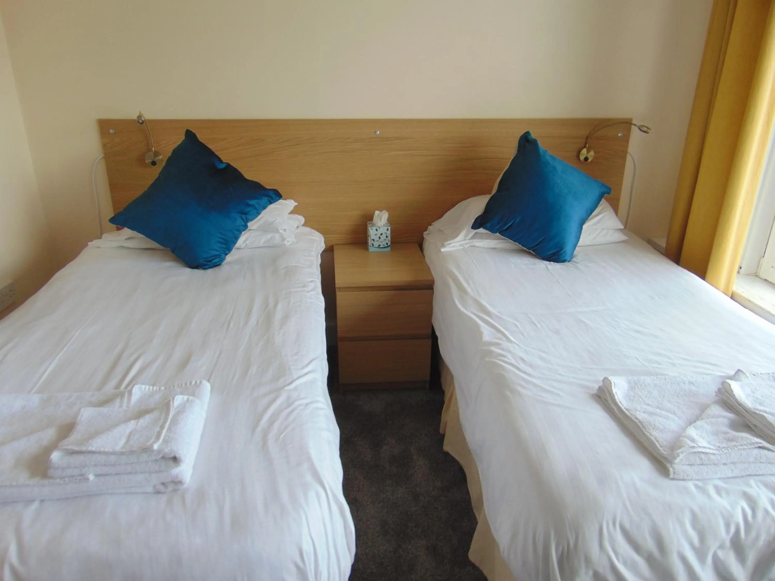 Bedroom, Bed in Callander Hostel