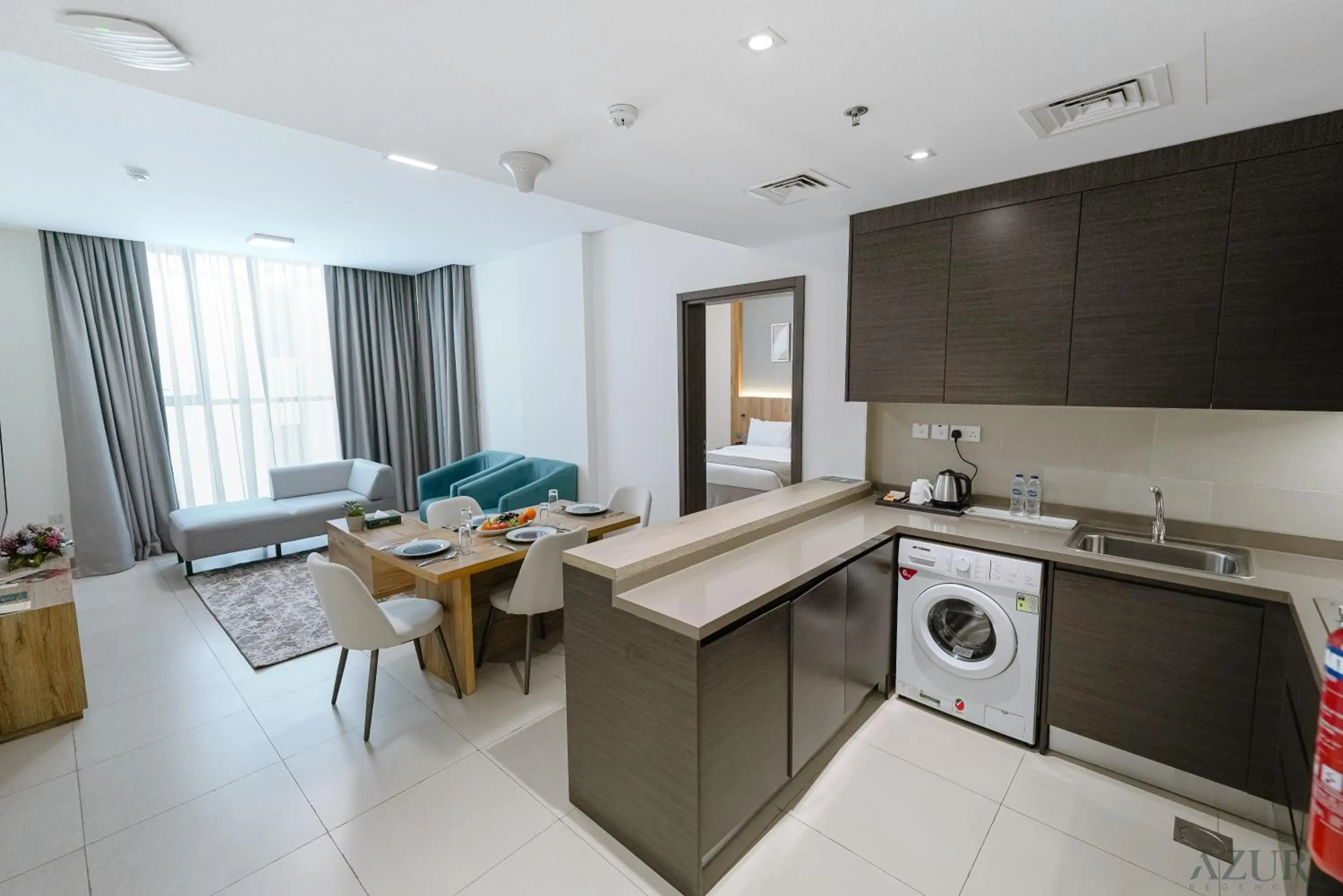 Kitchen or kitchenette in Azur Regency Hotel Apartments