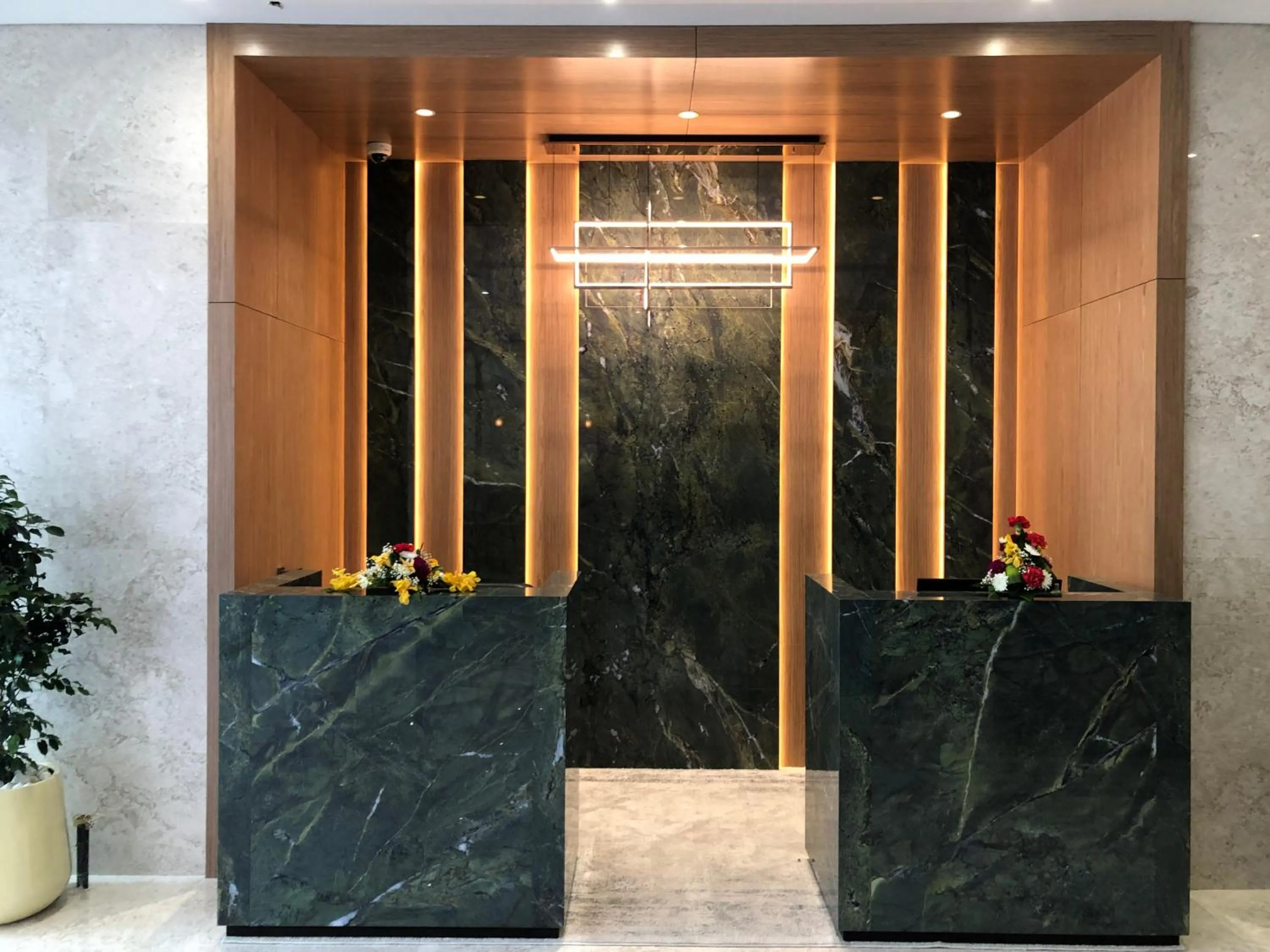 Lobby or reception in Azur Regency Hotel Apartments