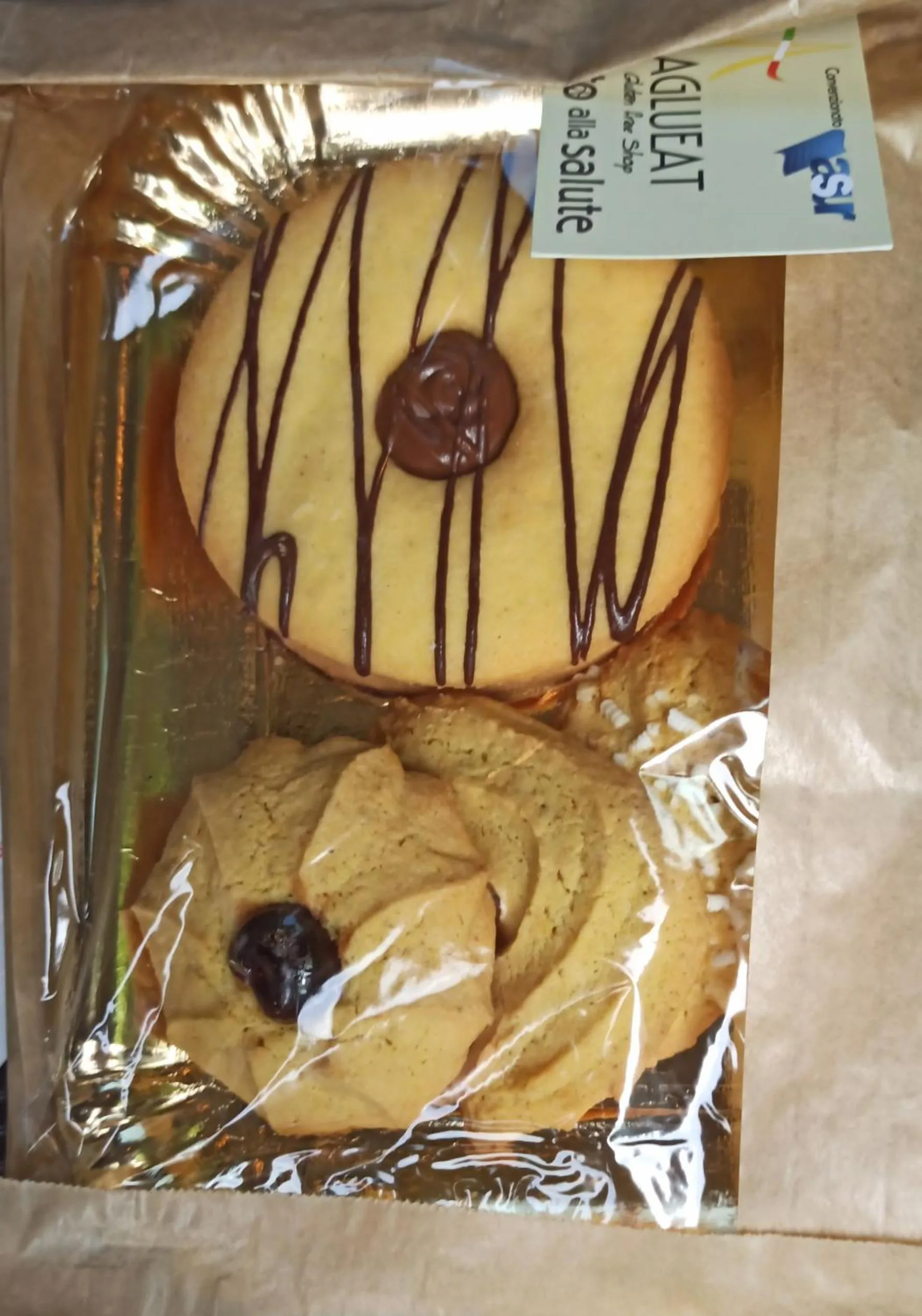 Breakfast in Palazzo Boscareto - suites di charme in centro storico - garage moto, box bici