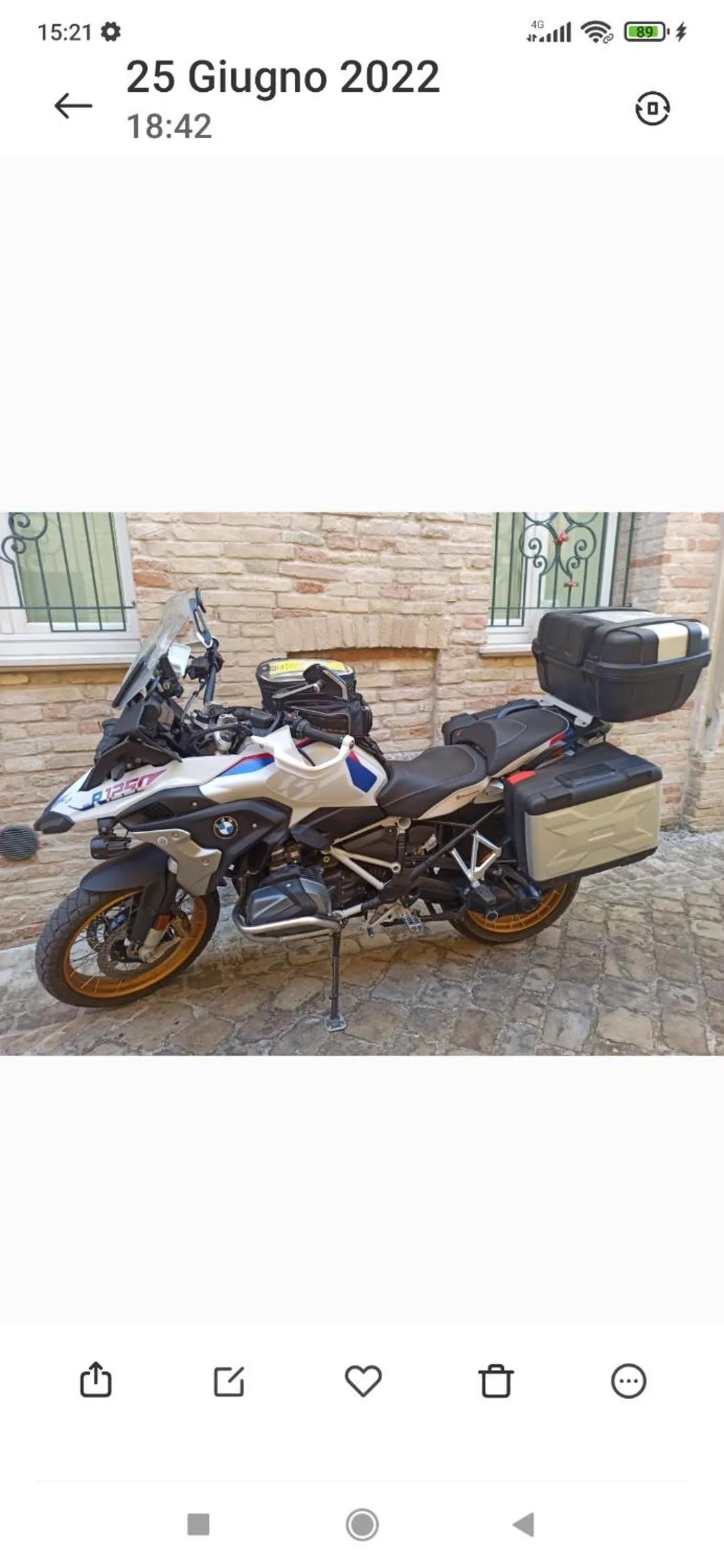 Palazzo Boscareto - suites di charme in centro storico - garage moto, box bici