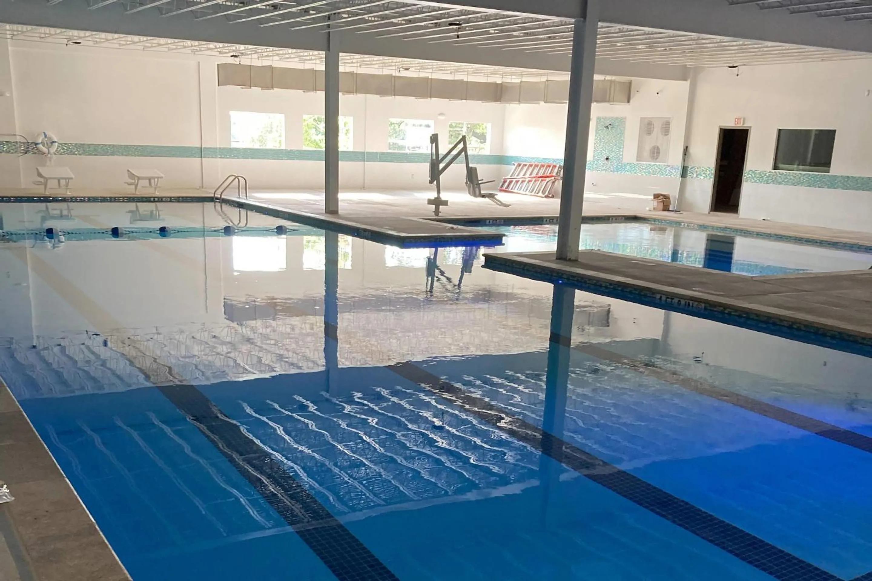 Swimming pool in Tanglewood Resort on Lake Texoma, an Ascend Collection Resort