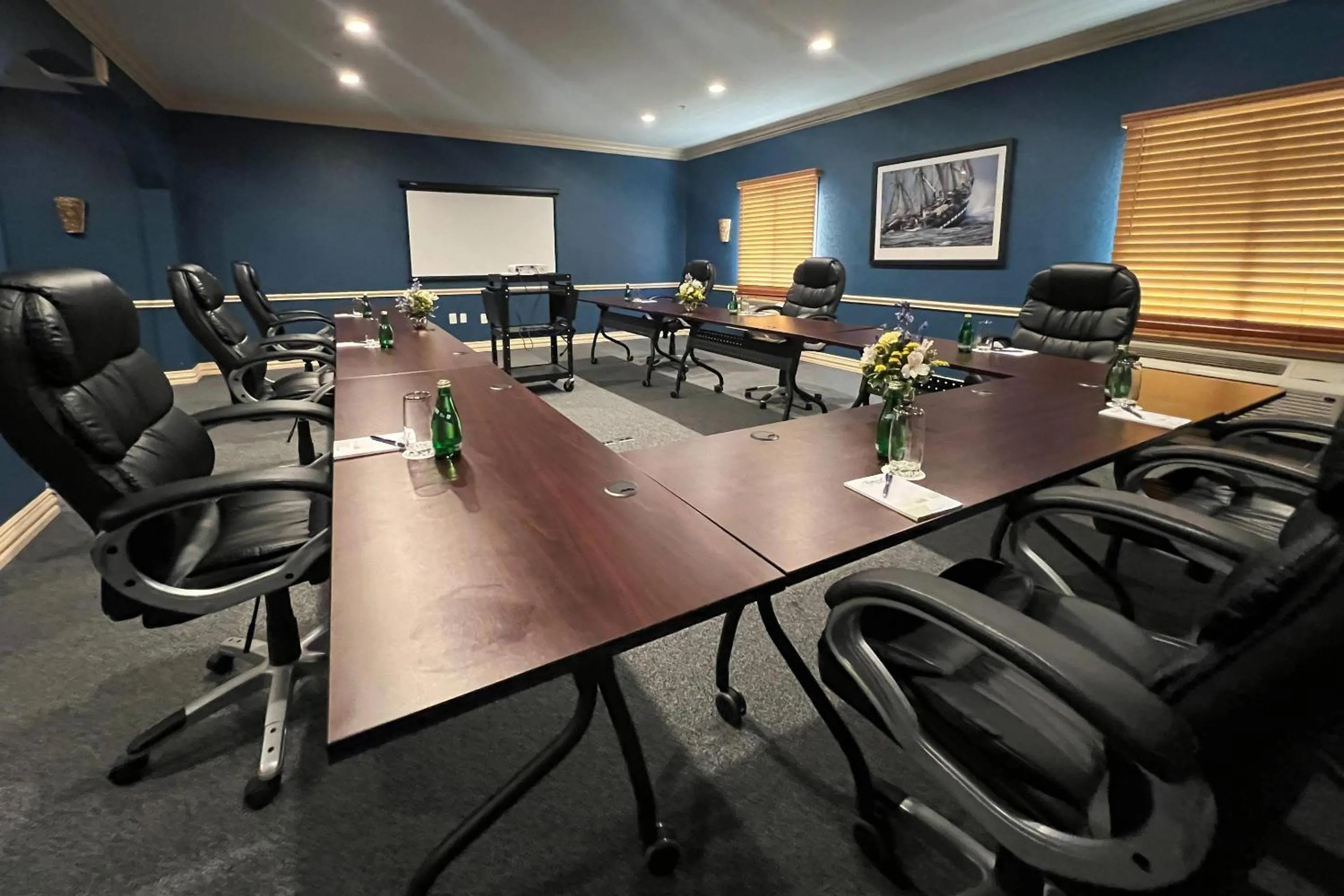 Meeting/conference room in Tanglewood Resort on Lake Texoma, an Ascend Collection Resort