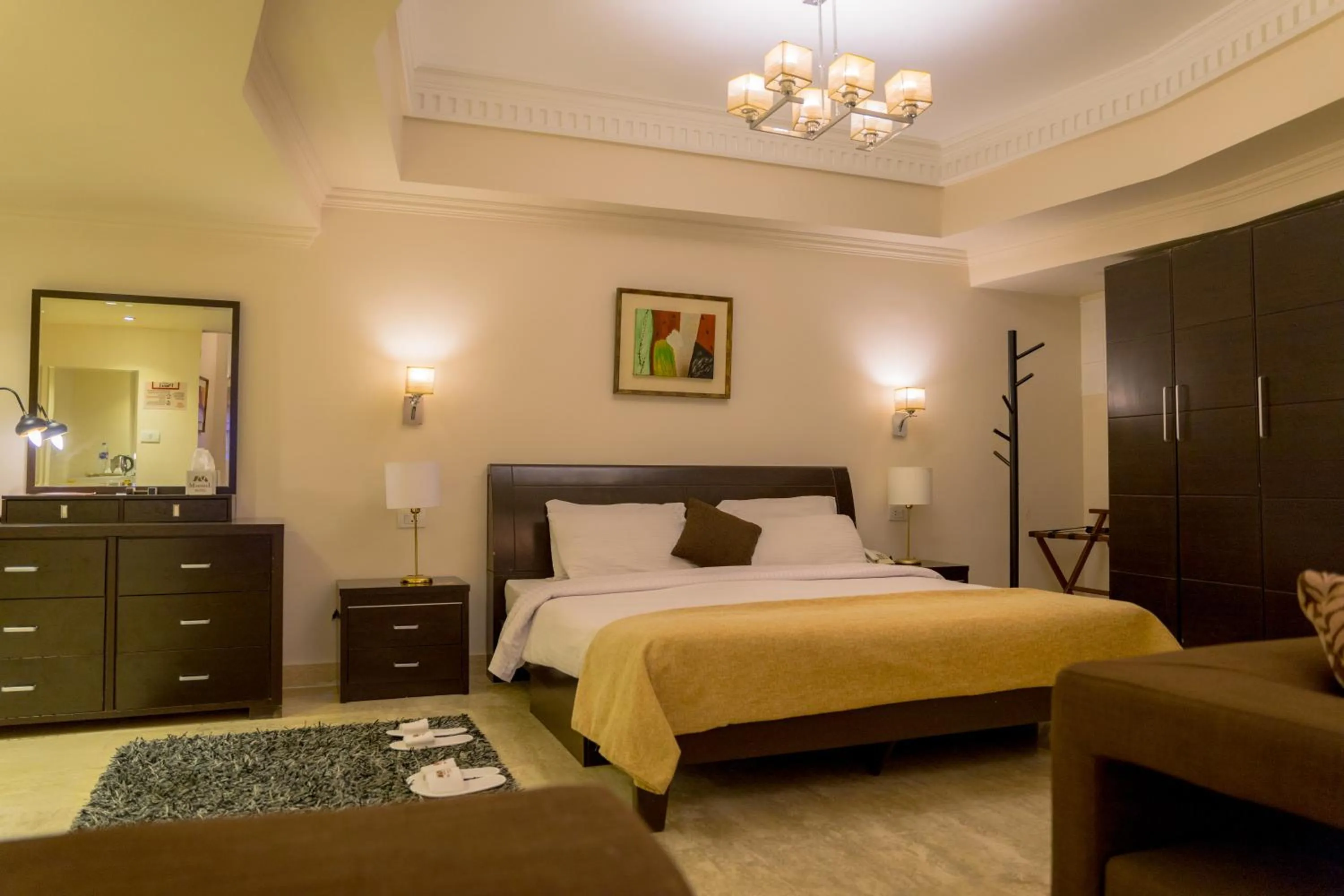 Photo of the whole room, Bed in Hotel Royal Marshal