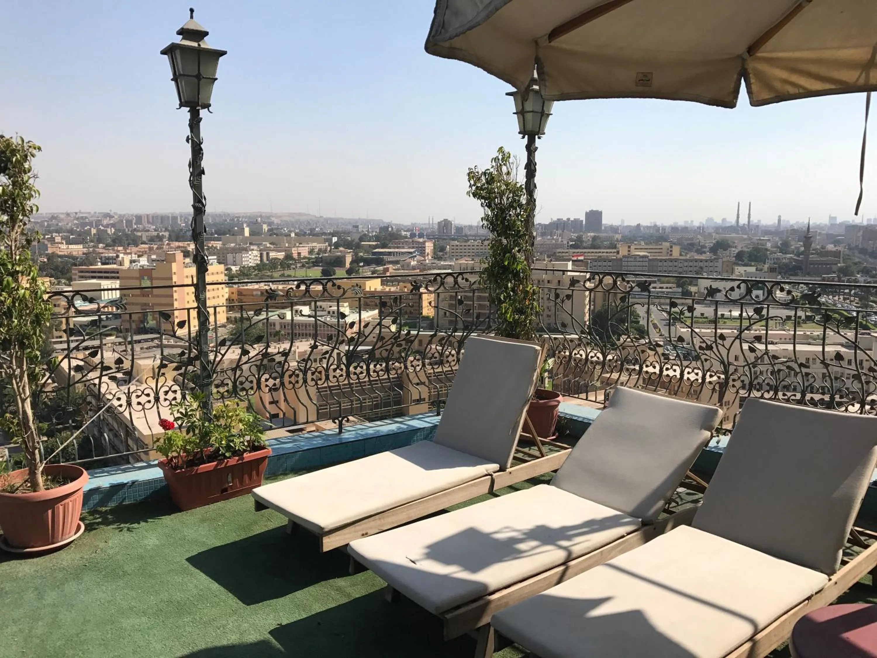 Swimming pool in Hotel Royal Marshal