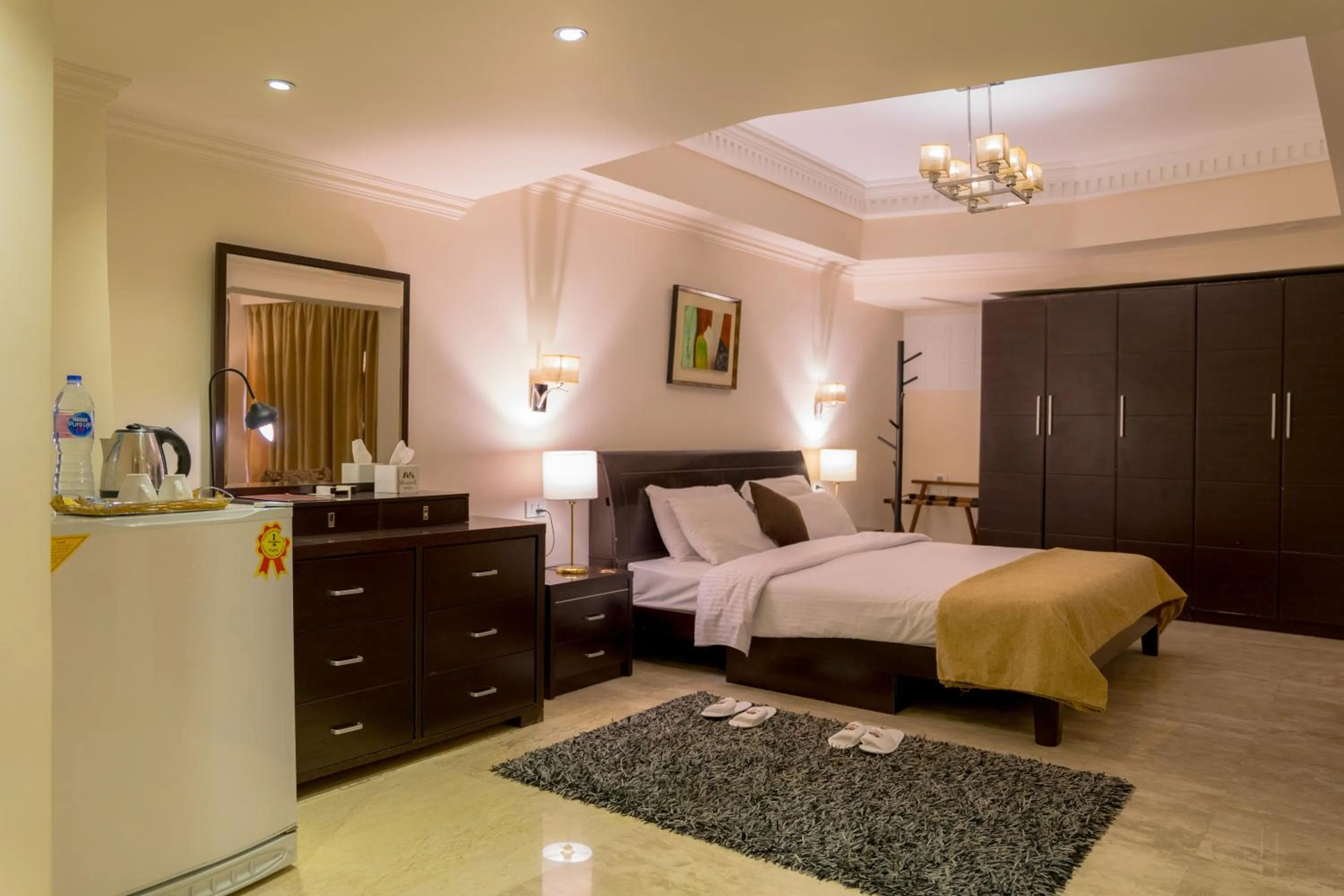 Photo of the whole room, Bed in Hotel Royal Marshal