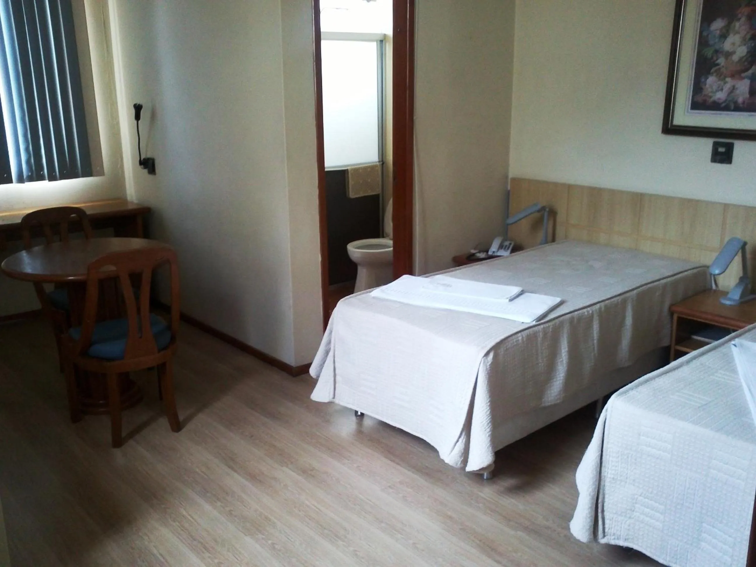 Photo of the whole room, Bed in Hara Palace Hotel