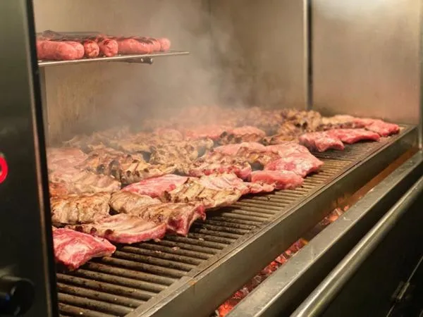 BBQ facilities in Hotel Alfonso IX