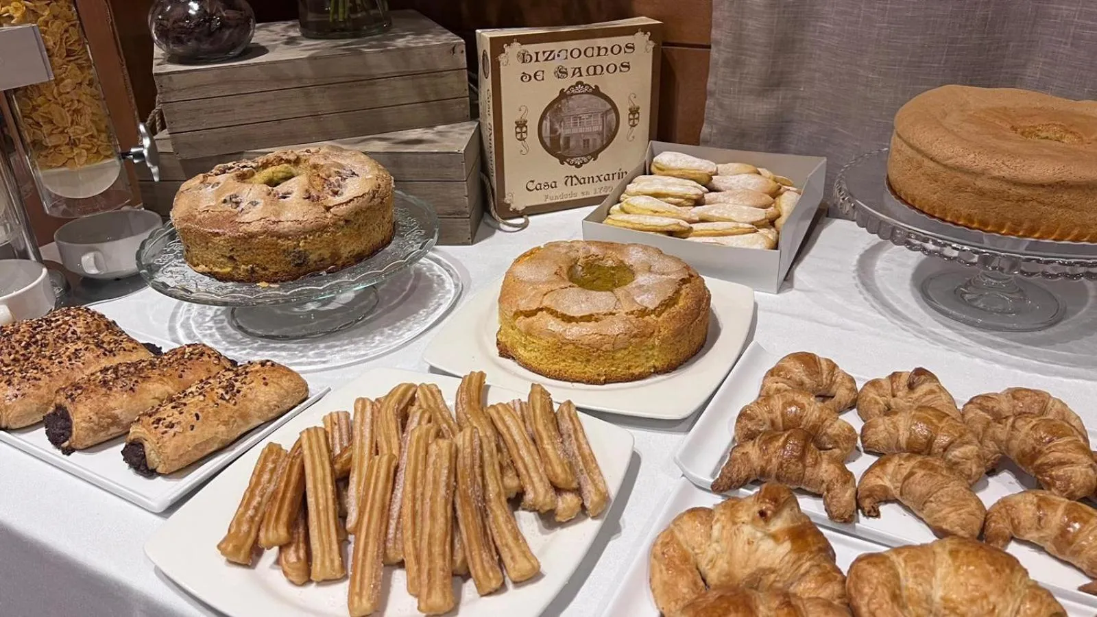 Breakfast in Hotel Alfonso IX