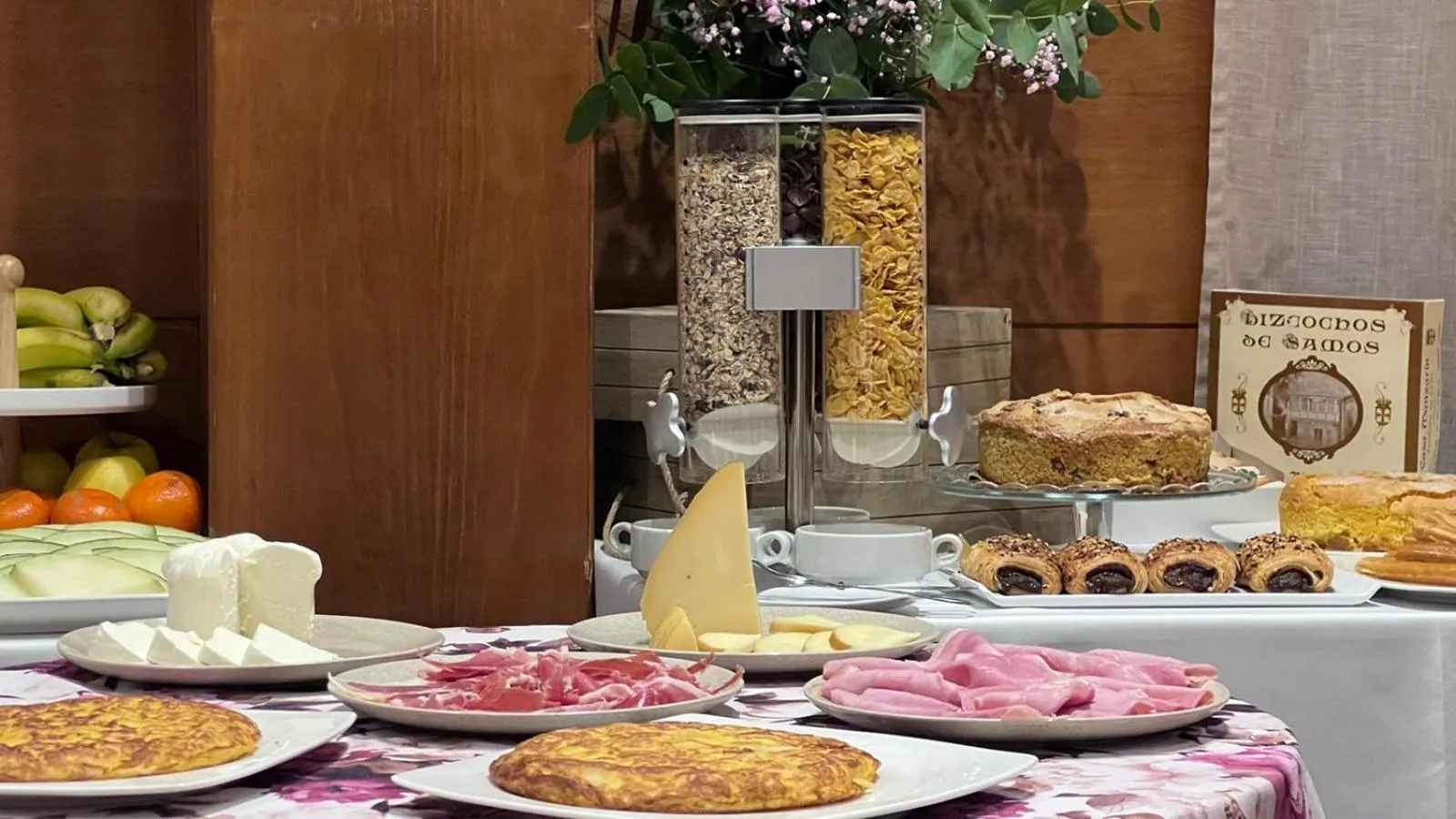 Breakfast in Hotel Alfonso IX