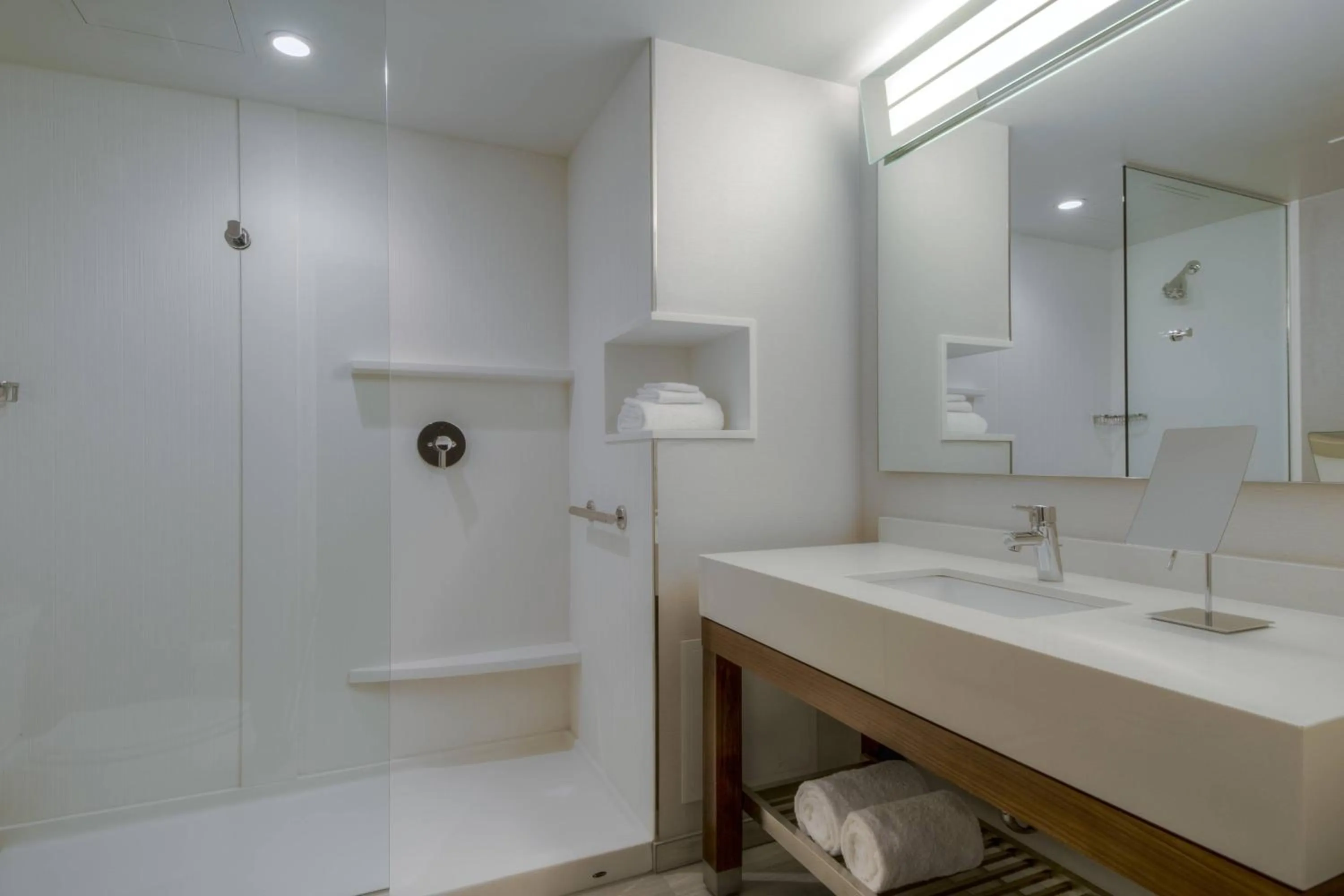 Bathroom in Courtyard by Marriott Winnipeg Airport