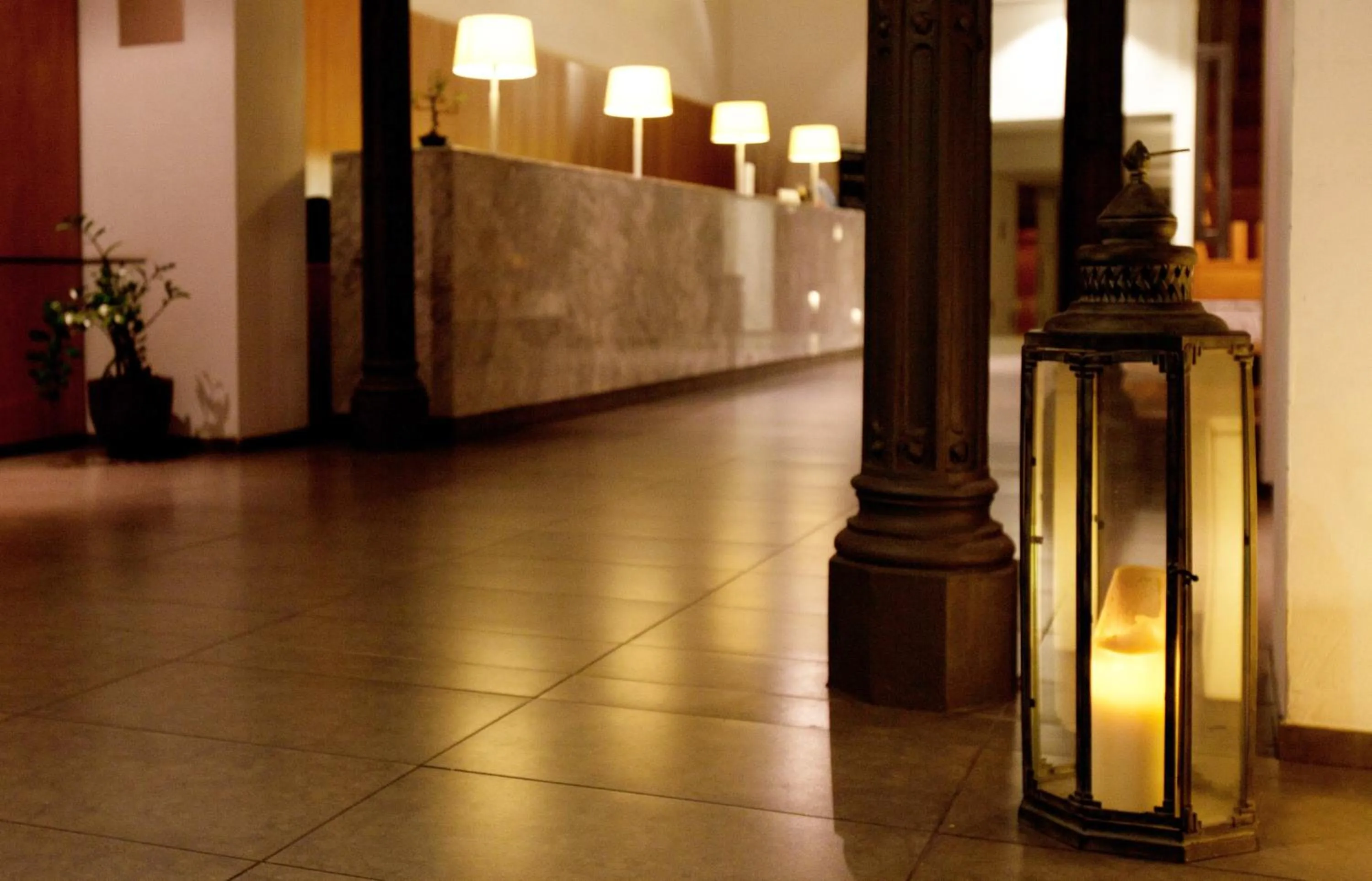 Decorative detail in Onix Rambla