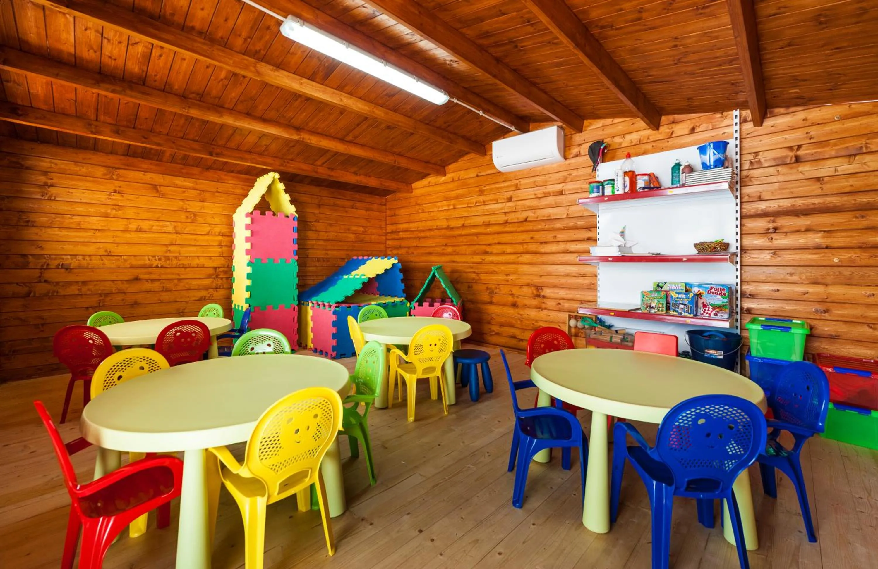Children play ground in Globales Montemar