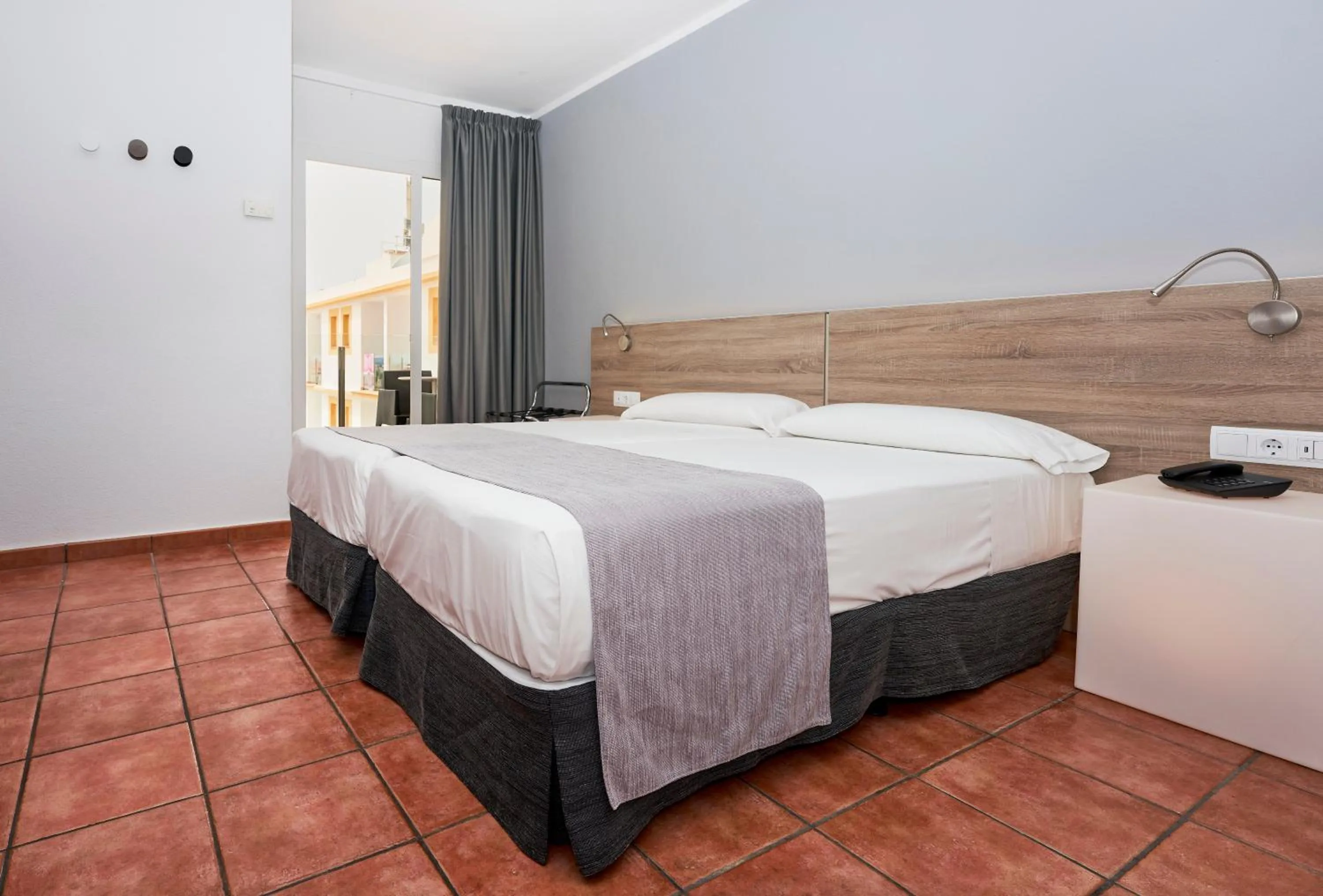 Bedroom, Bed in Globales Los Delfines