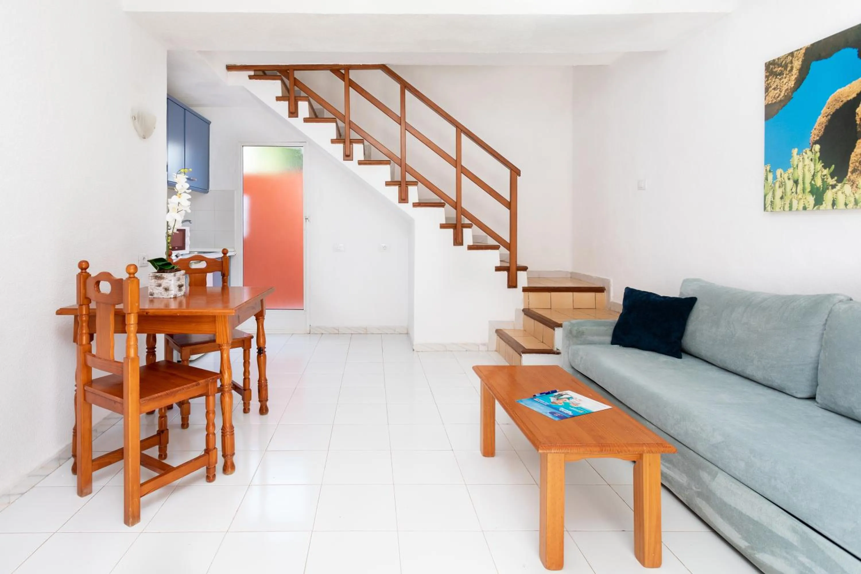 Dining area in Globales Costa Tropical