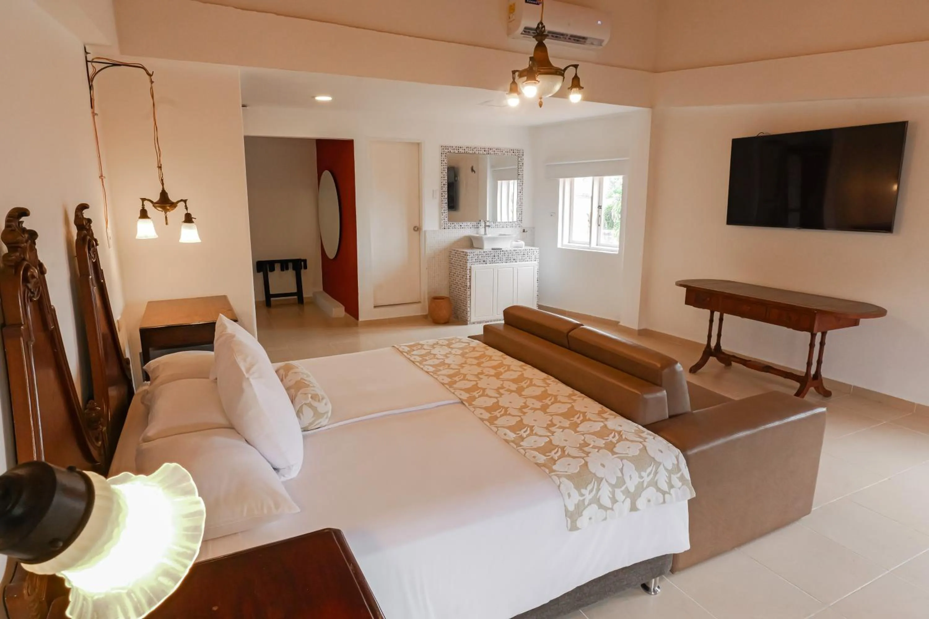 Bedroom, Bed in Hotel Kartaxa