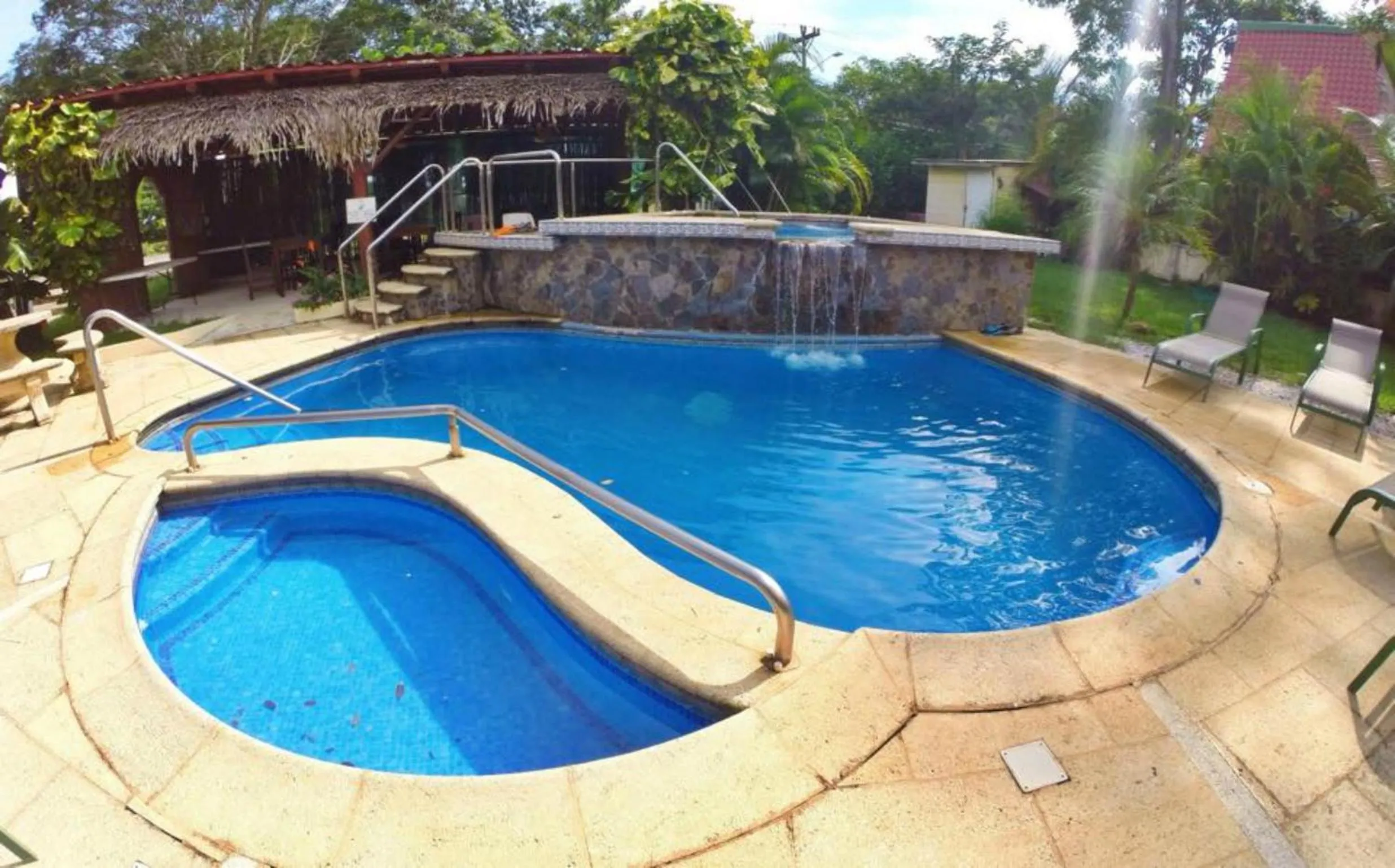 Swimming pool in Hotel Esperanza