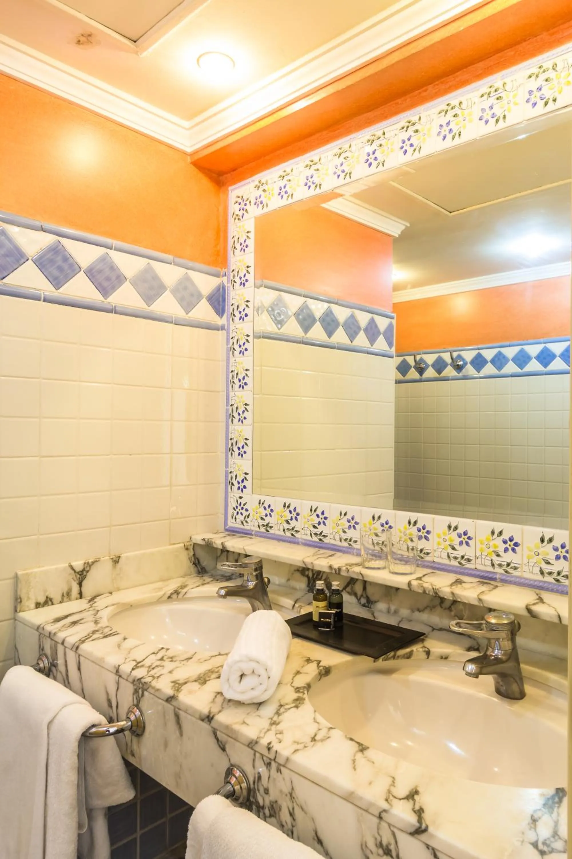 Bathroom in Apartamentos BlueBay Beach Club