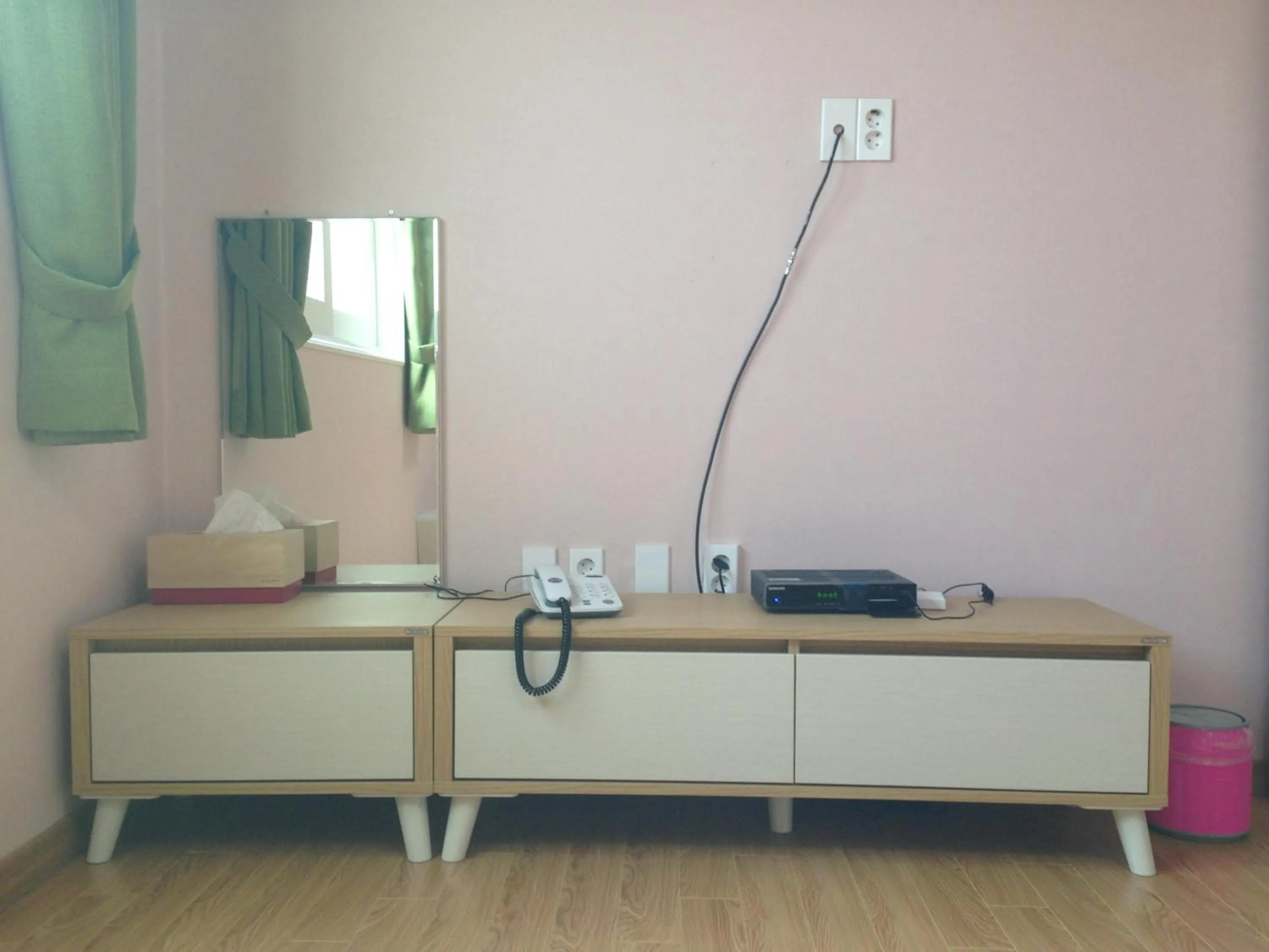 Decorative detail in Jeju R Hotel & Guesthouse