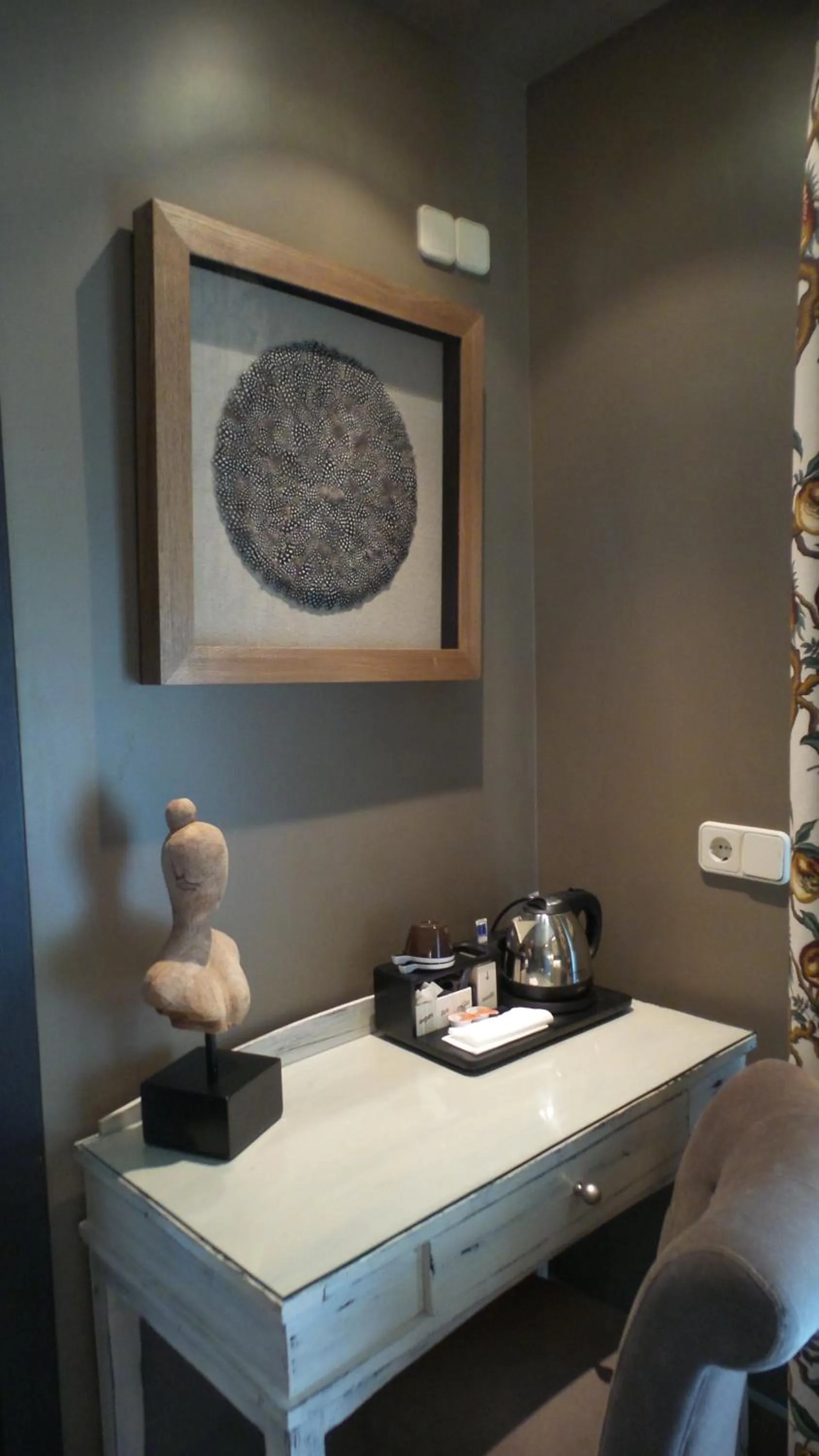 Coffee/tea facilities in Hotel Moderno Puerta del Sol