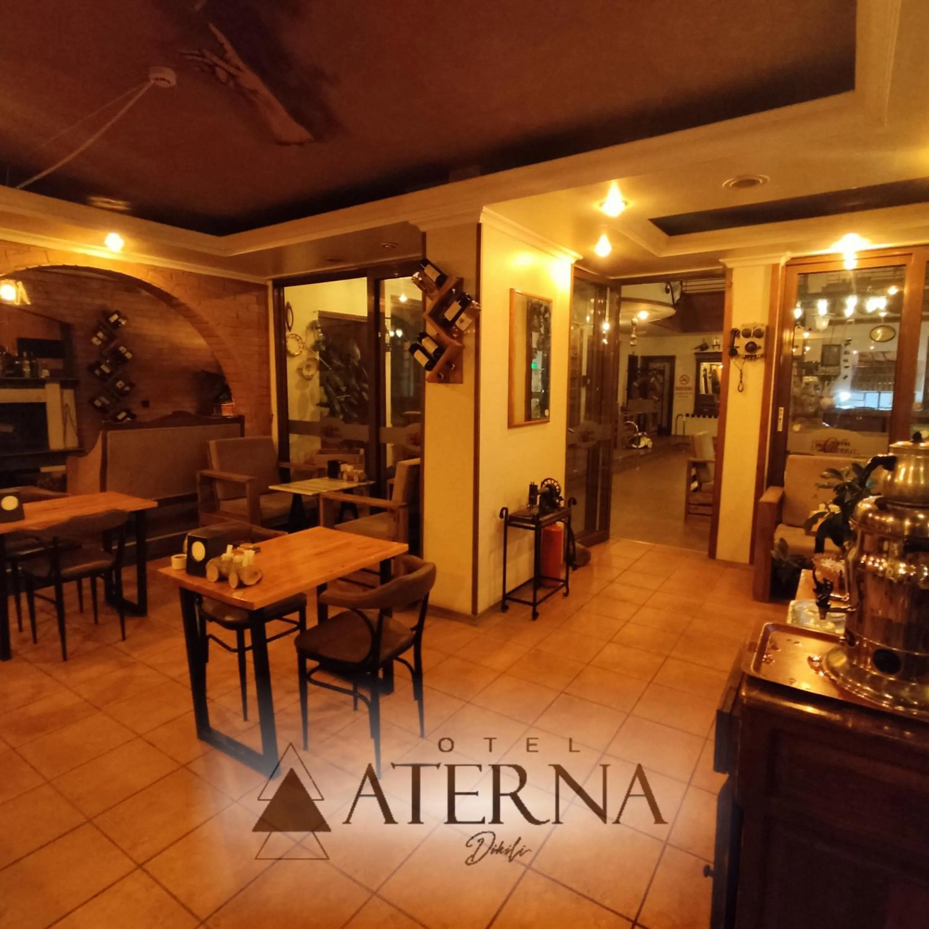 Seating area in ATERNA HOTEL