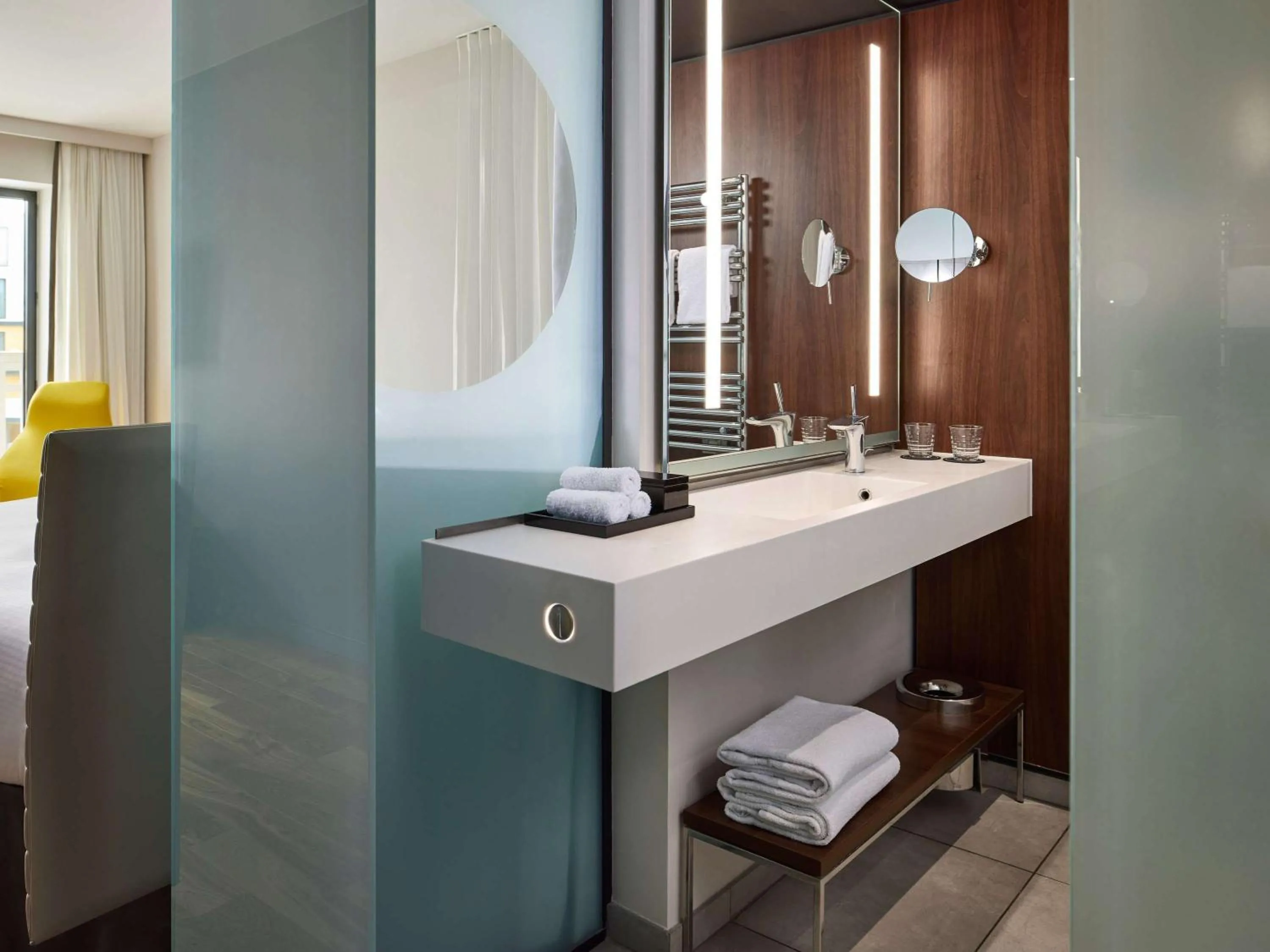 Bathroom in Molitor Hotel & Spa Paris - MGallery Collection