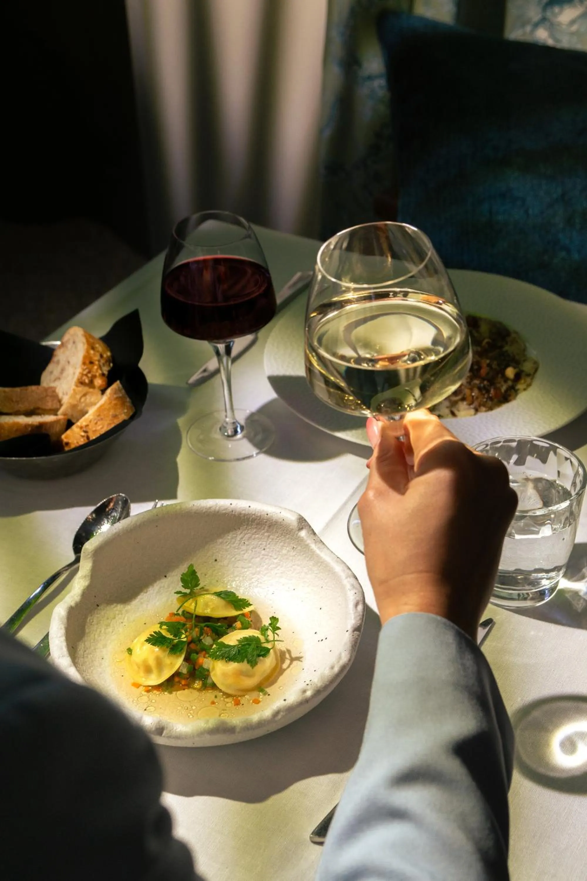 Restaurant/places to eat in Molitor Hotel & Spa Paris - MGallery Collection