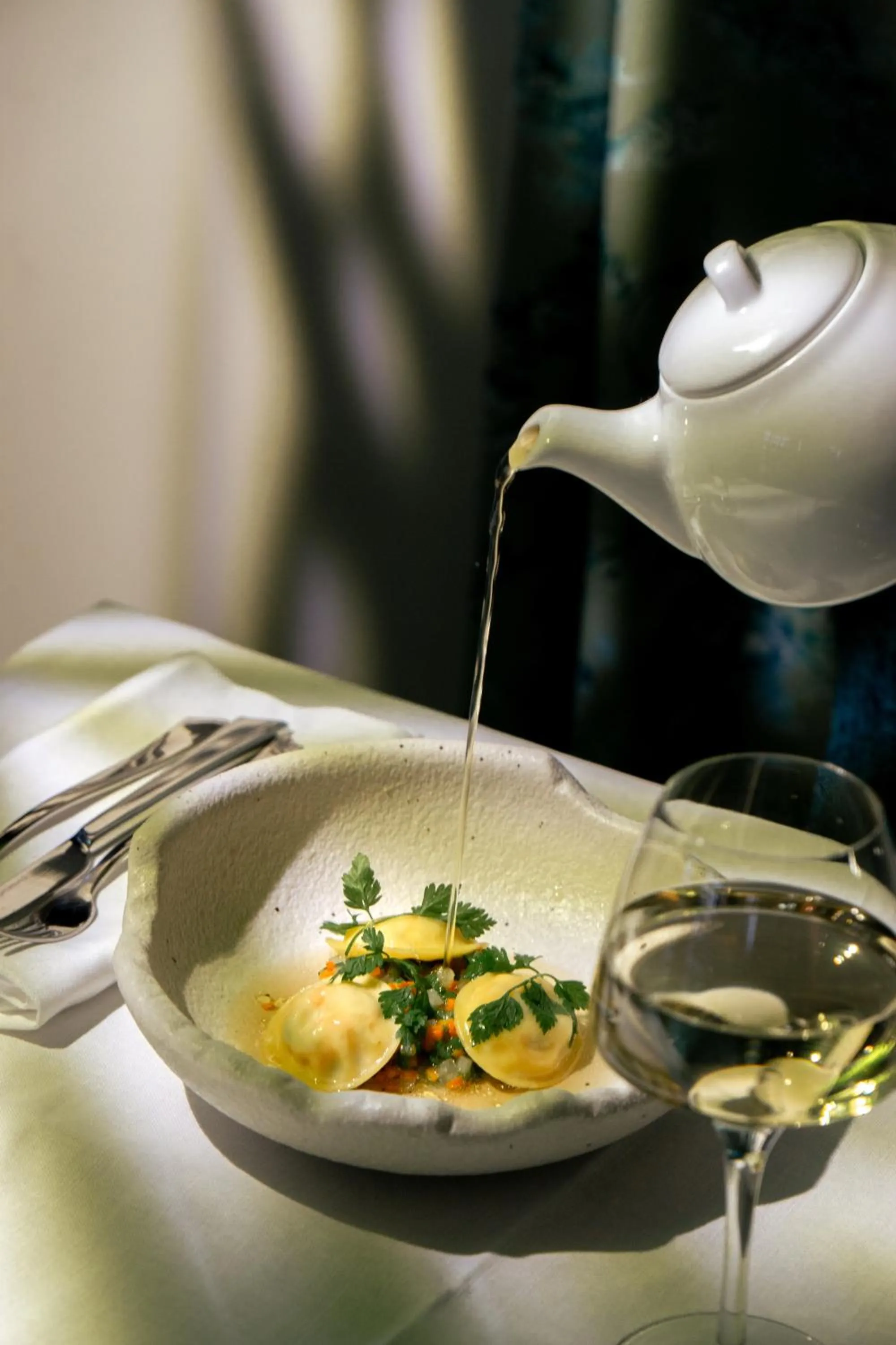 Restaurant/places to eat in Molitor Hotel & Spa Paris - MGallery Collection