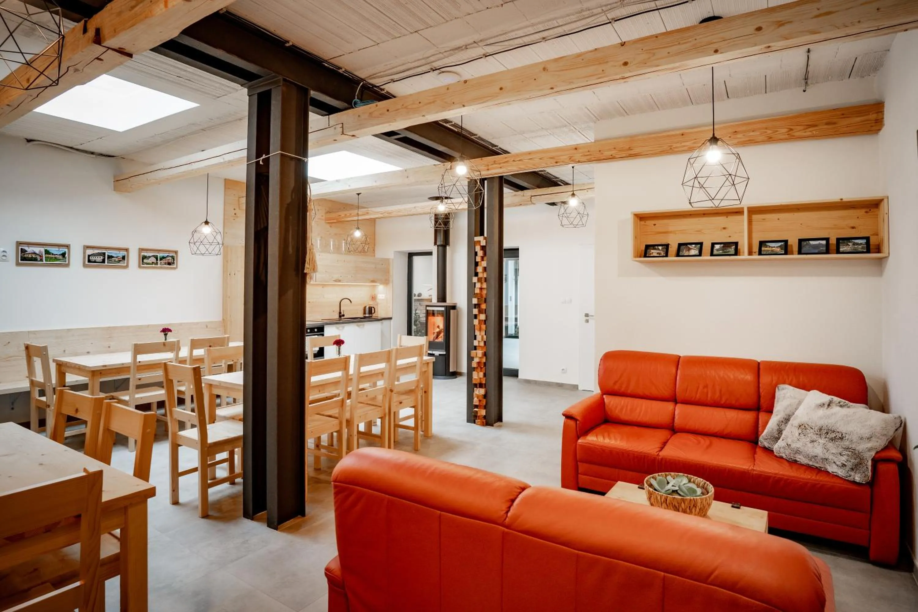 Communal lounge/ TV room in Apartmány NONE