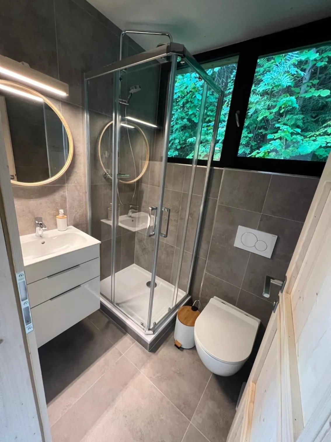 Shower in Apartmány NONE