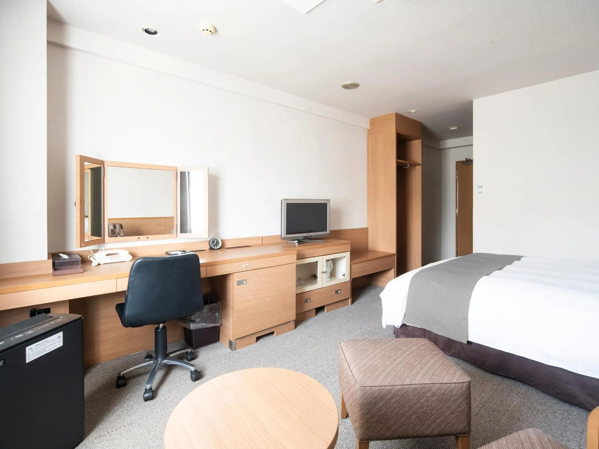 Bed in Vessel Inn Fukuyama Station