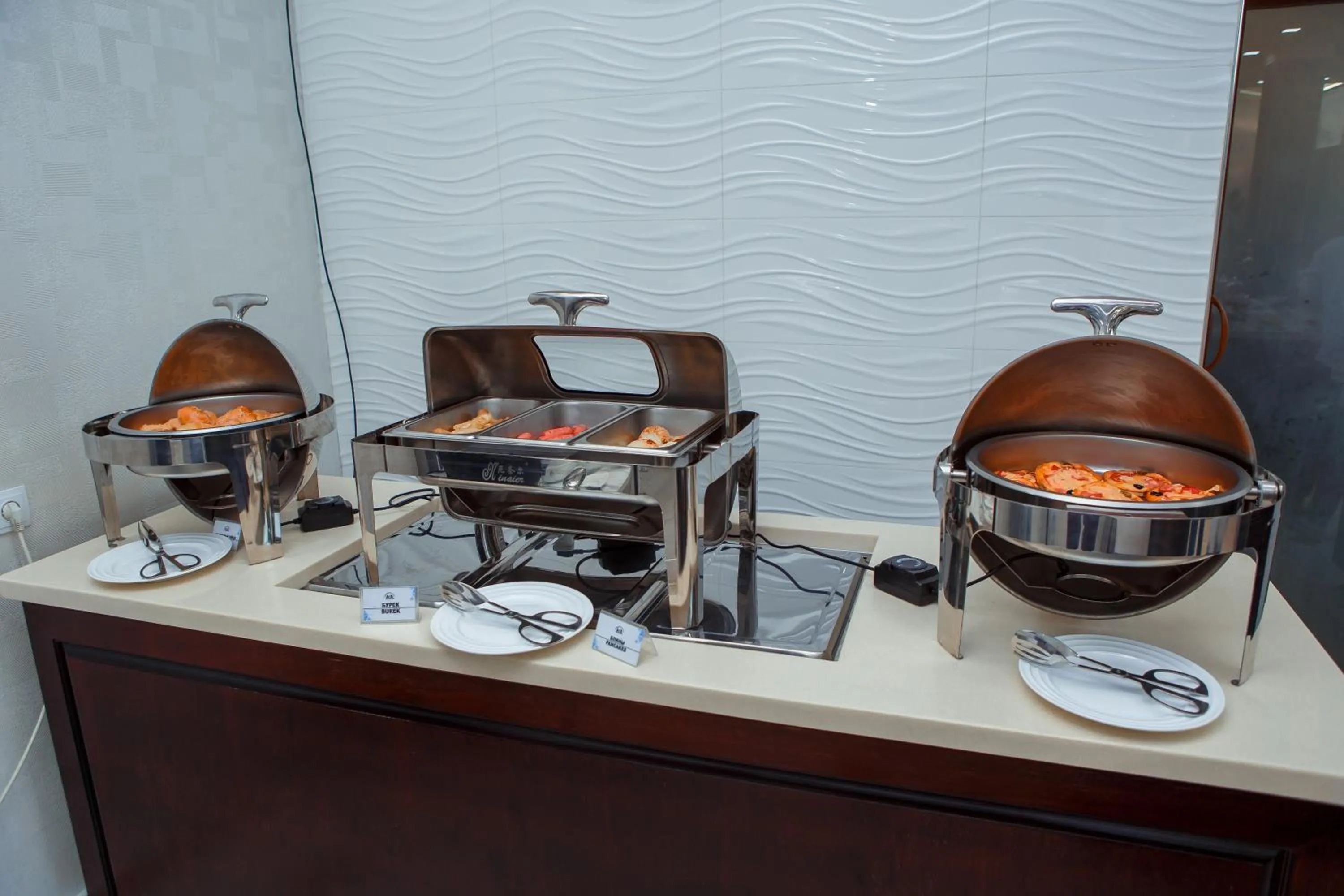 Breakfast in Ada Hotel