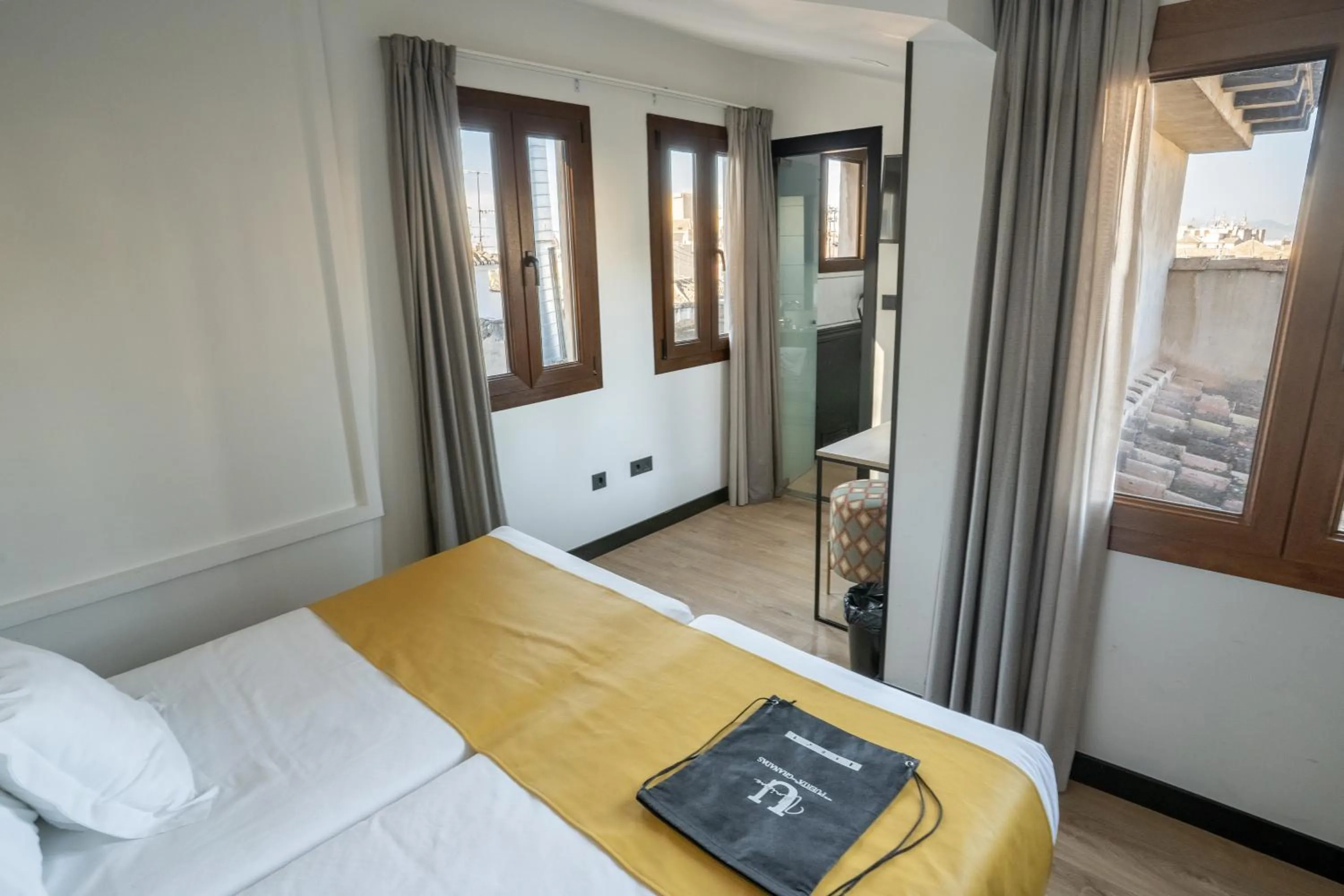 Bed in Hotel Boutique Puerta de las Granadas