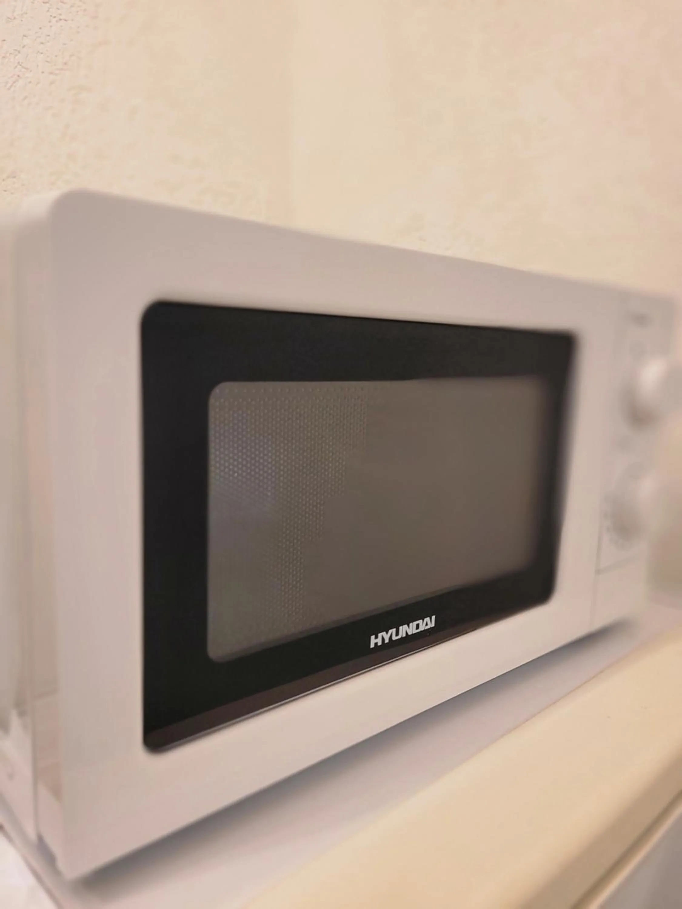 minibar in Maya Guest House - German Colony & Baháí Gardens, Haifa