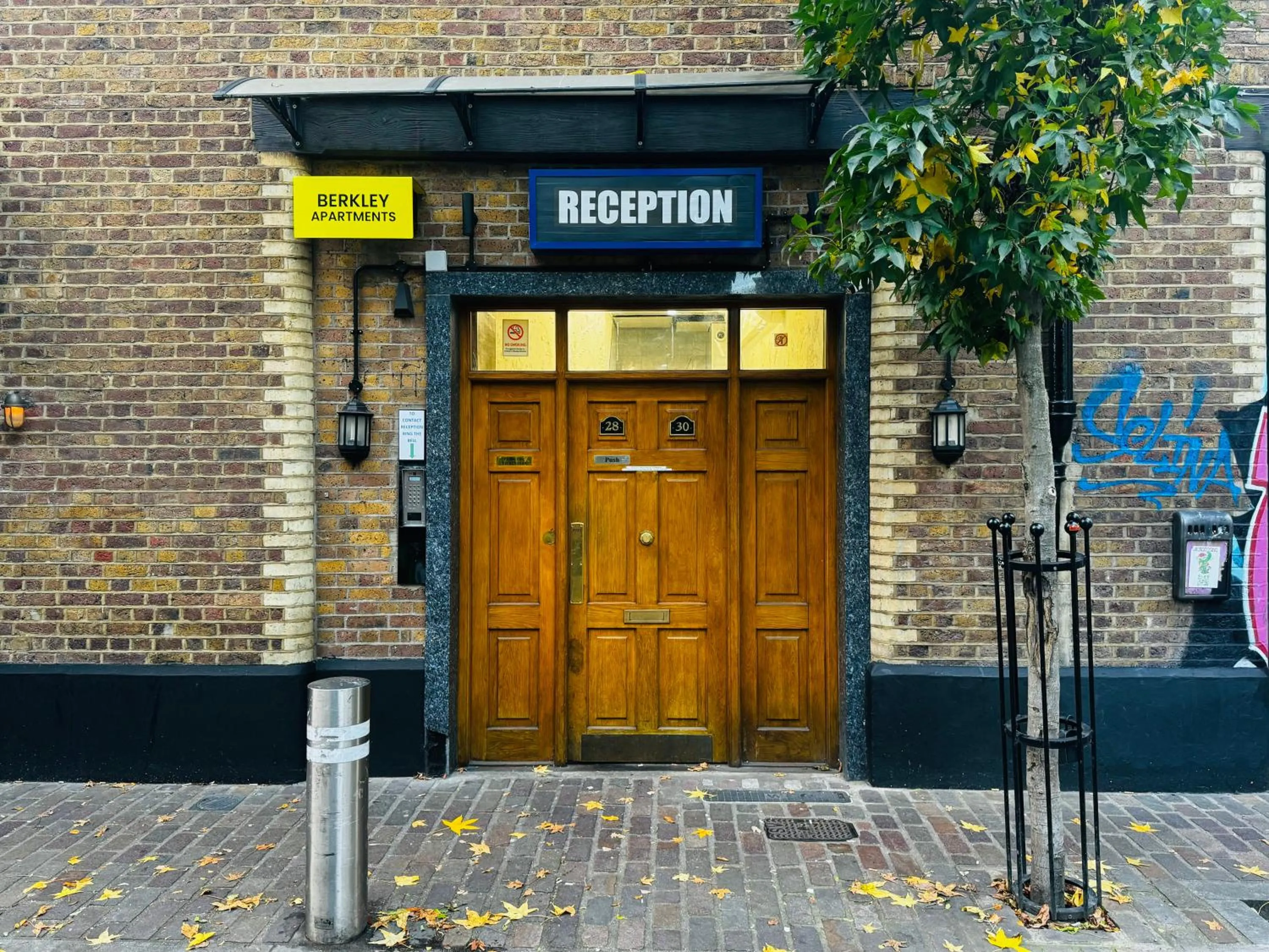 Lobby or reception in Berkley Apartments